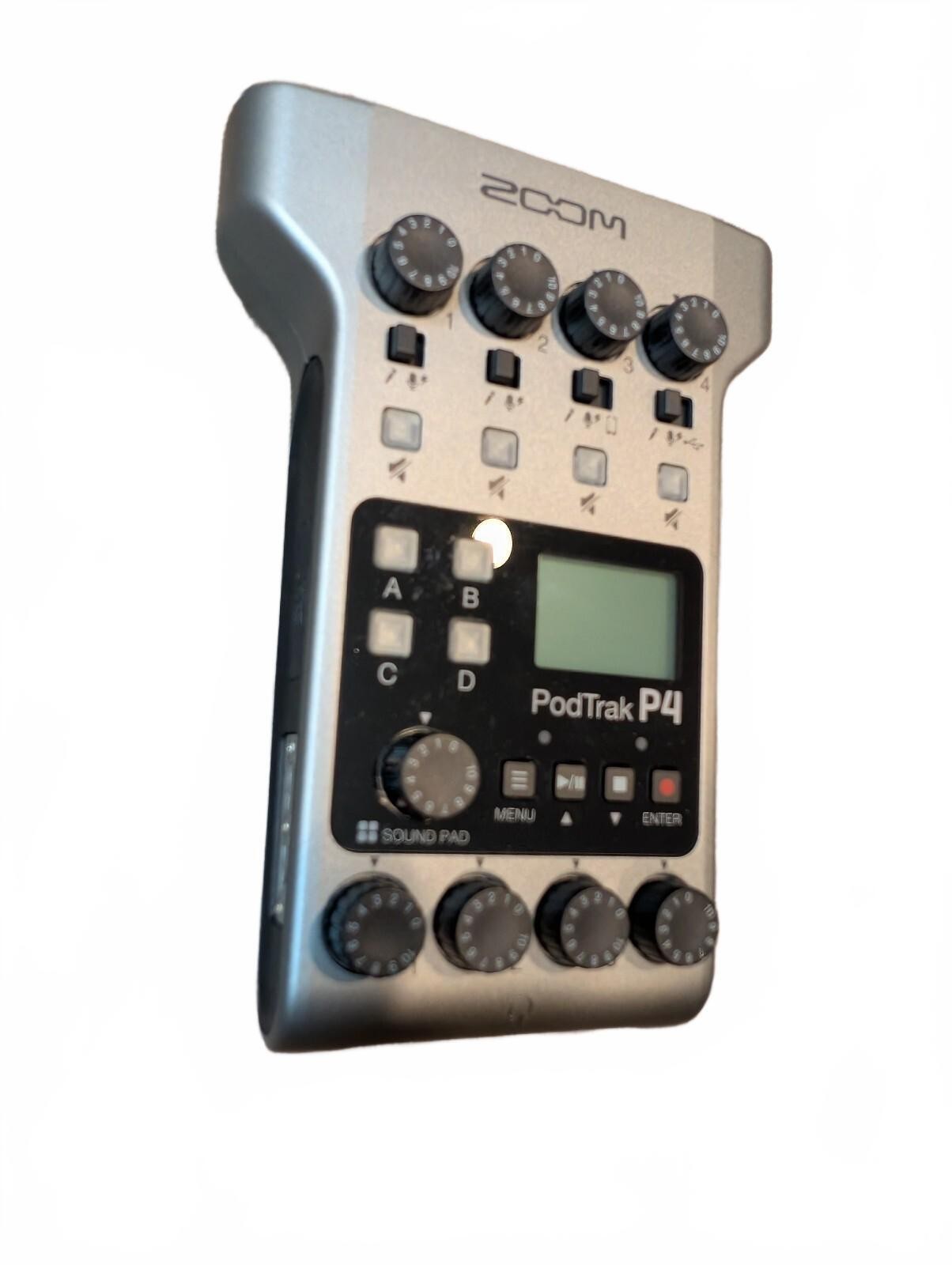 Zoom PodTrak P4 Portable Multitrack Podcast Recorder USB Audio Mixer