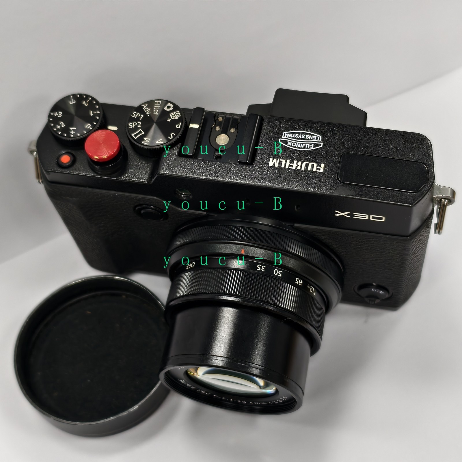 (98% NEW) Fujifilm Fuji FinePix X30 12.0MP Digital Camera Black English Language