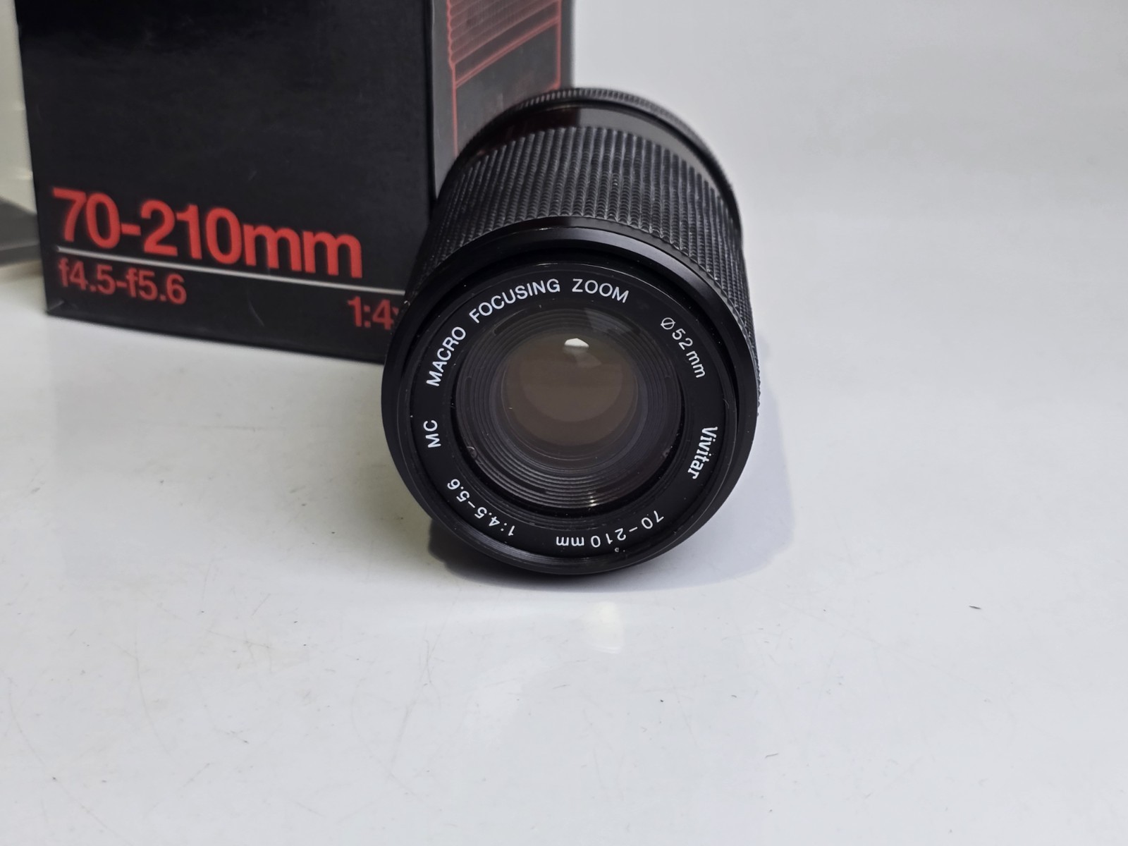Vivitar 70-210mm f4.5 f5.6 Macro 1:4x Focusing Zoom 52 mm Lens