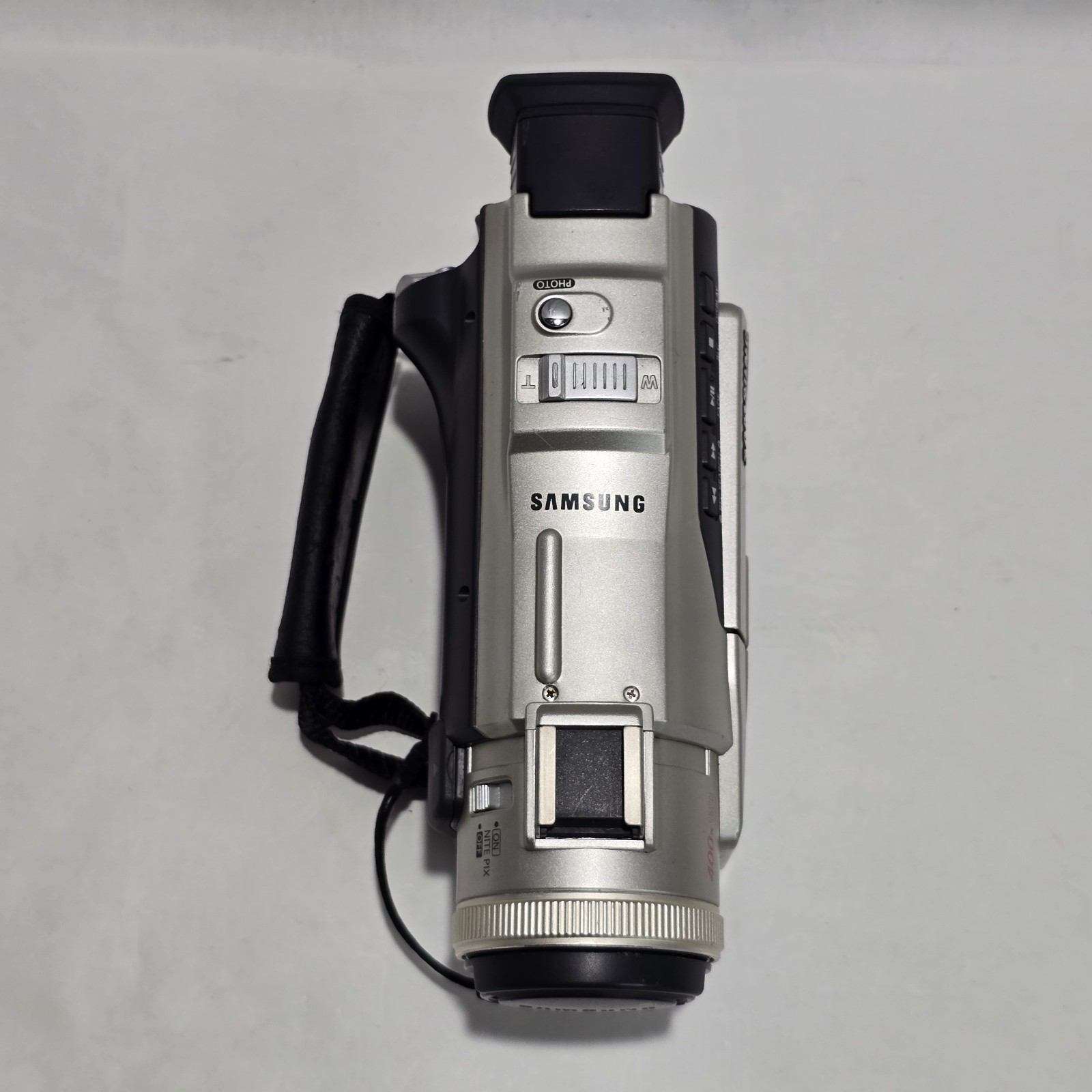 Samsung SCD80 Mini DV Digital Camcorder 400x Zoom + AA-E7 AC Power Adapter READ