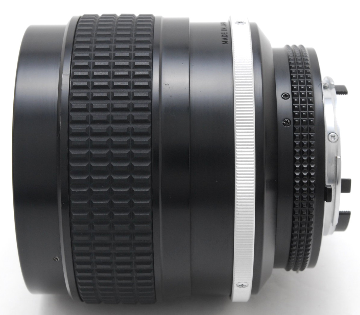 [Near MINT] Nikon Ai-S Nikkor 85mm F1.4 AIS Classic MF Portrait Prime Lens JAPAN