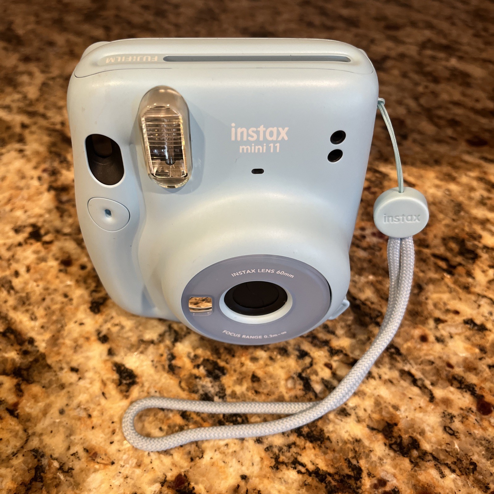 Fujifilm Instax Mini 11 Instant Camera Sky Blue