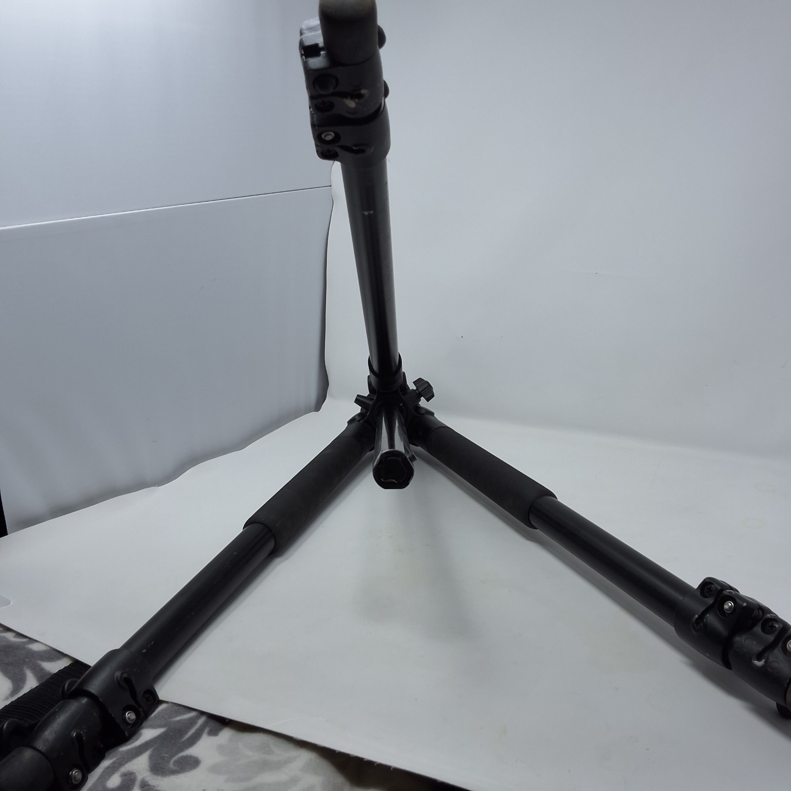 Manfrotto 055XPROB Aluminum Tripod Adjustable Legs Flip Lock Made In Italy