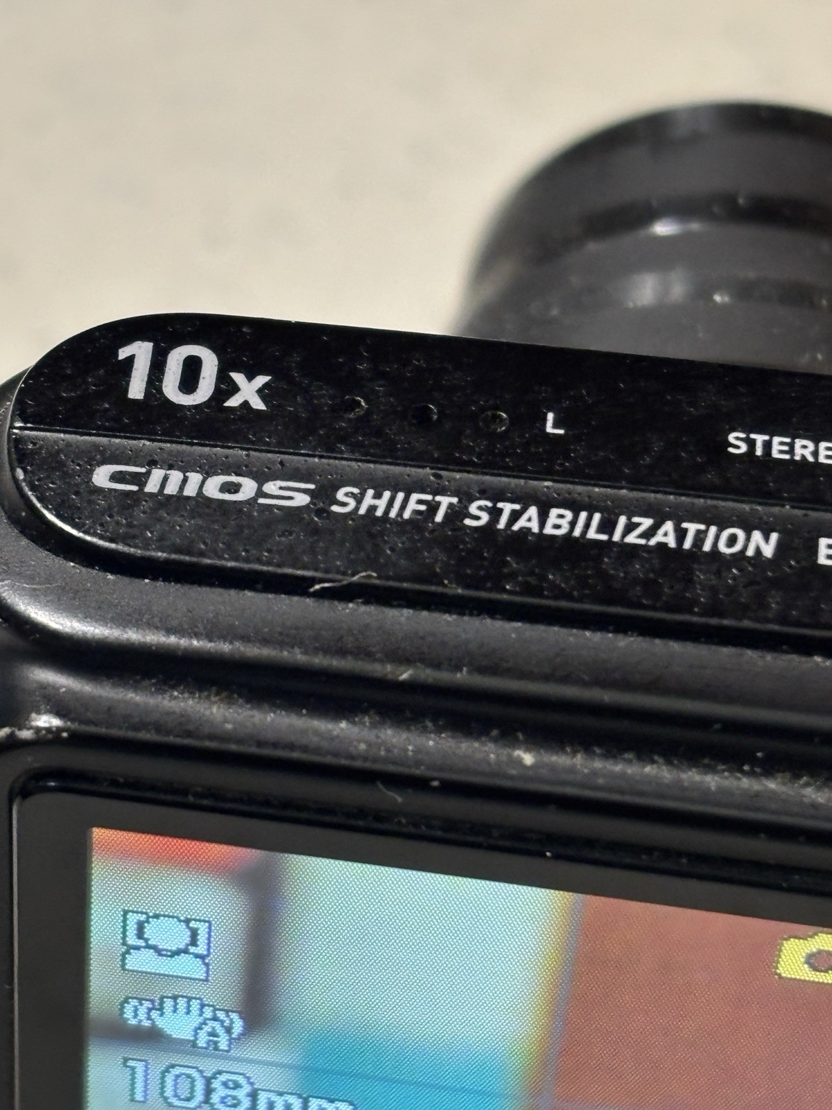 Casio Exilim HS EX-FH100 Digital Camera – 10.0MP – 10x Ultra Wide Zoom – Tested