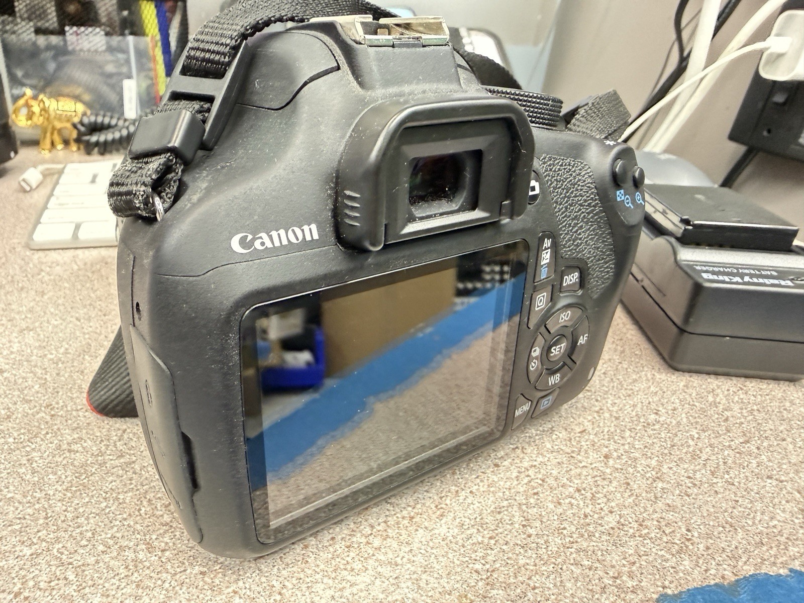Canon EOS Rebel T5 Digital SLR w/ EF-S 18-55mm IS STM Lens
