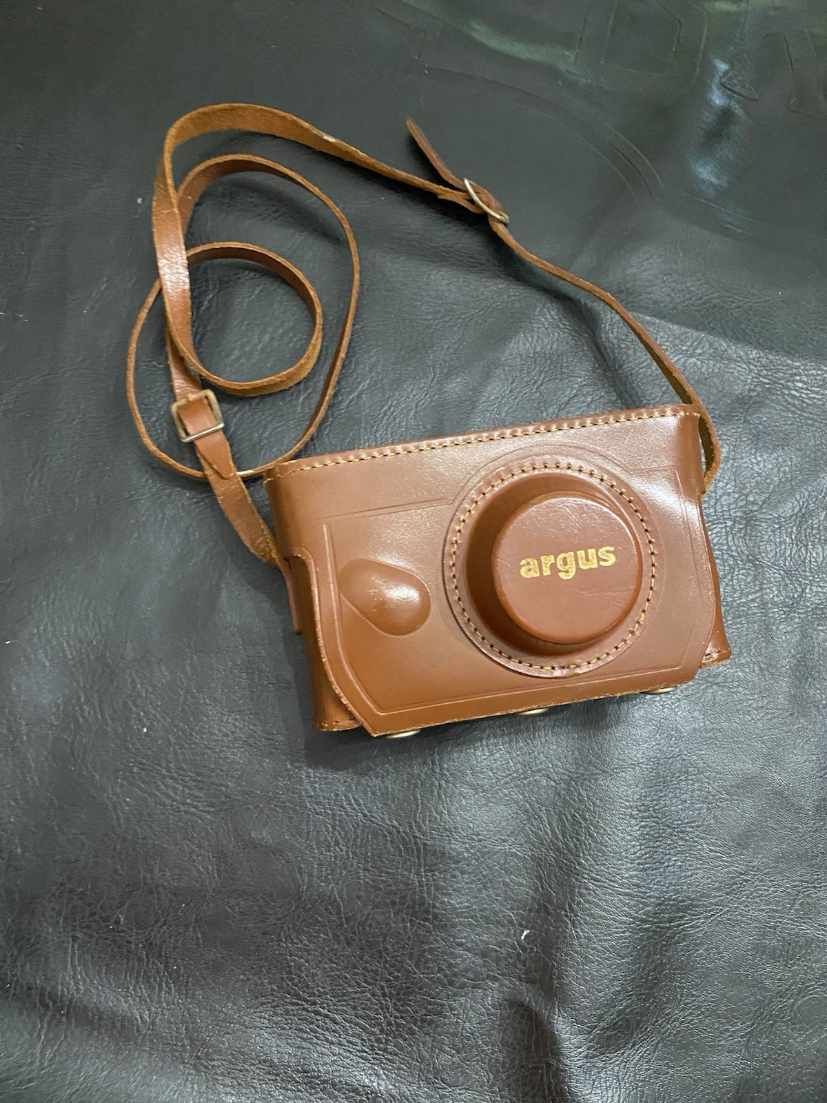 Vintage Argus C-Four 35mm Camera With 50mm f/2.8 Cintar Lens And Leather Case