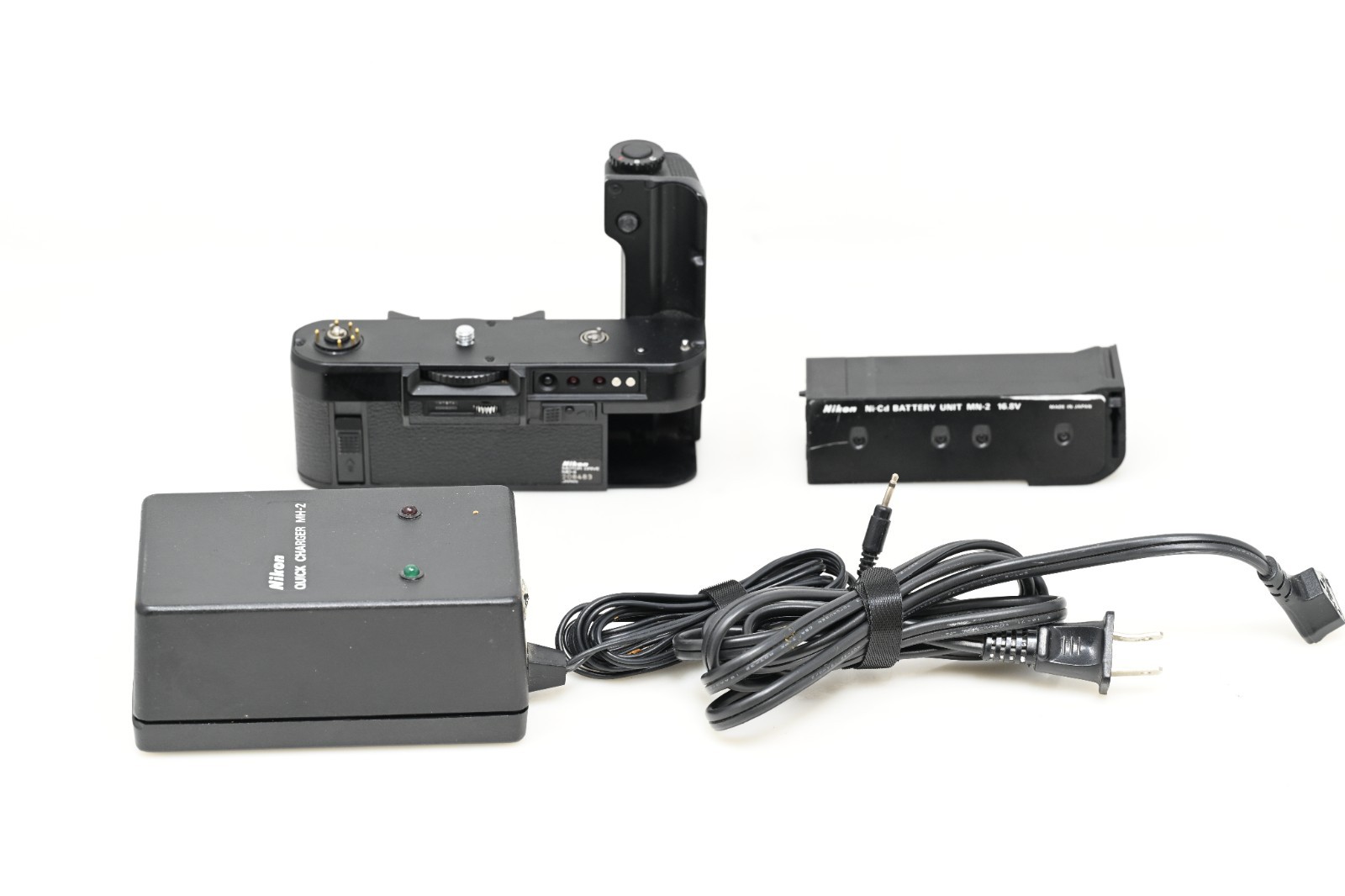 Nikon MD-4 Motor Drive for F3,F3HP w/ Nikon MN-2 Battery+Quick Charger MH-2 #B26