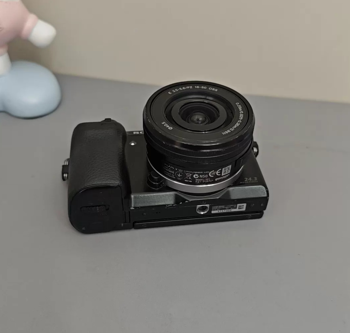 Sony NEX 7 Camera 16 50mm Lens 24MP OSS APS C OLED Viewfinder Mirrorless Kit