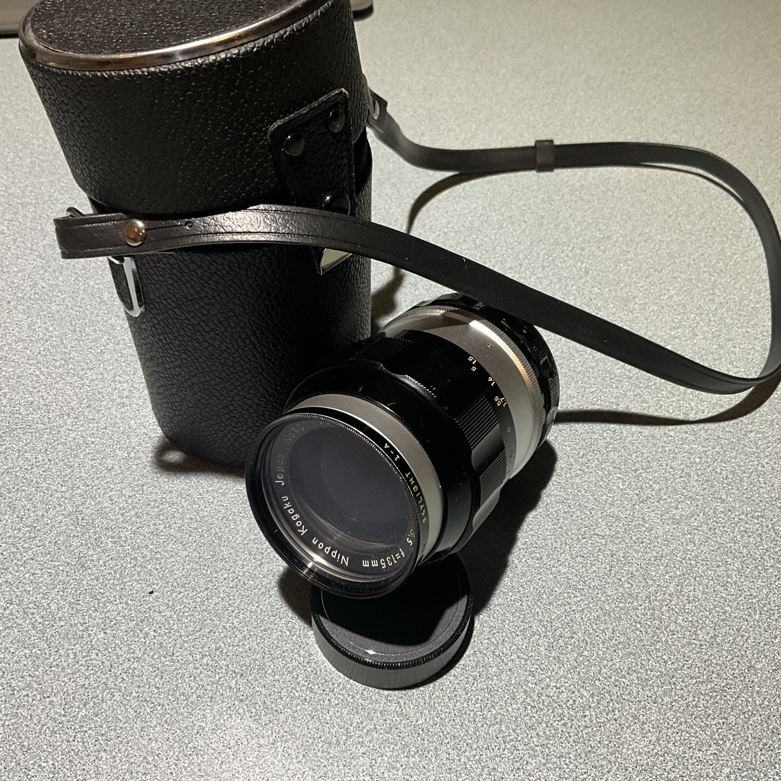 Nikkor-Q Nippon Kogaku Auto 135mm f/3.5 Prime Lens in Case FREE SH