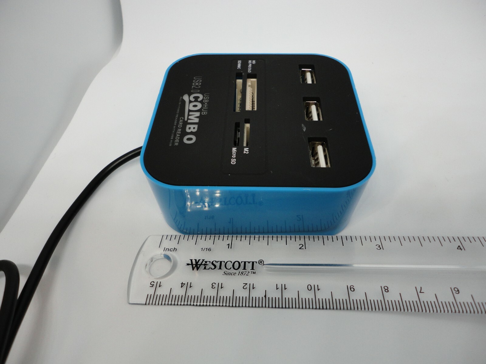 USED All In One 3 Ports USB Hub Card Reader Writer Square Cube Box SD Micro +