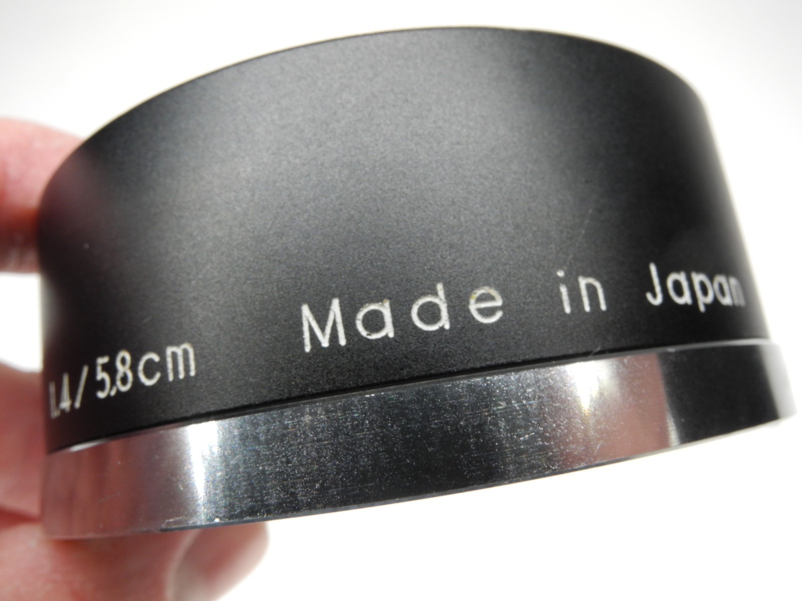 Topcon Twist On Camera Lens Hood For RE. Auto Topcor 5.8cm 58mm f/1.4 (62mm)