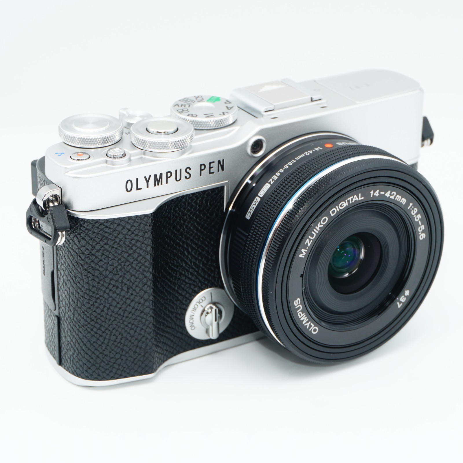 “Mint / 660 Counts” OLYMPUS PEN E-P7 14-42mm Lens Kit Silver #07001