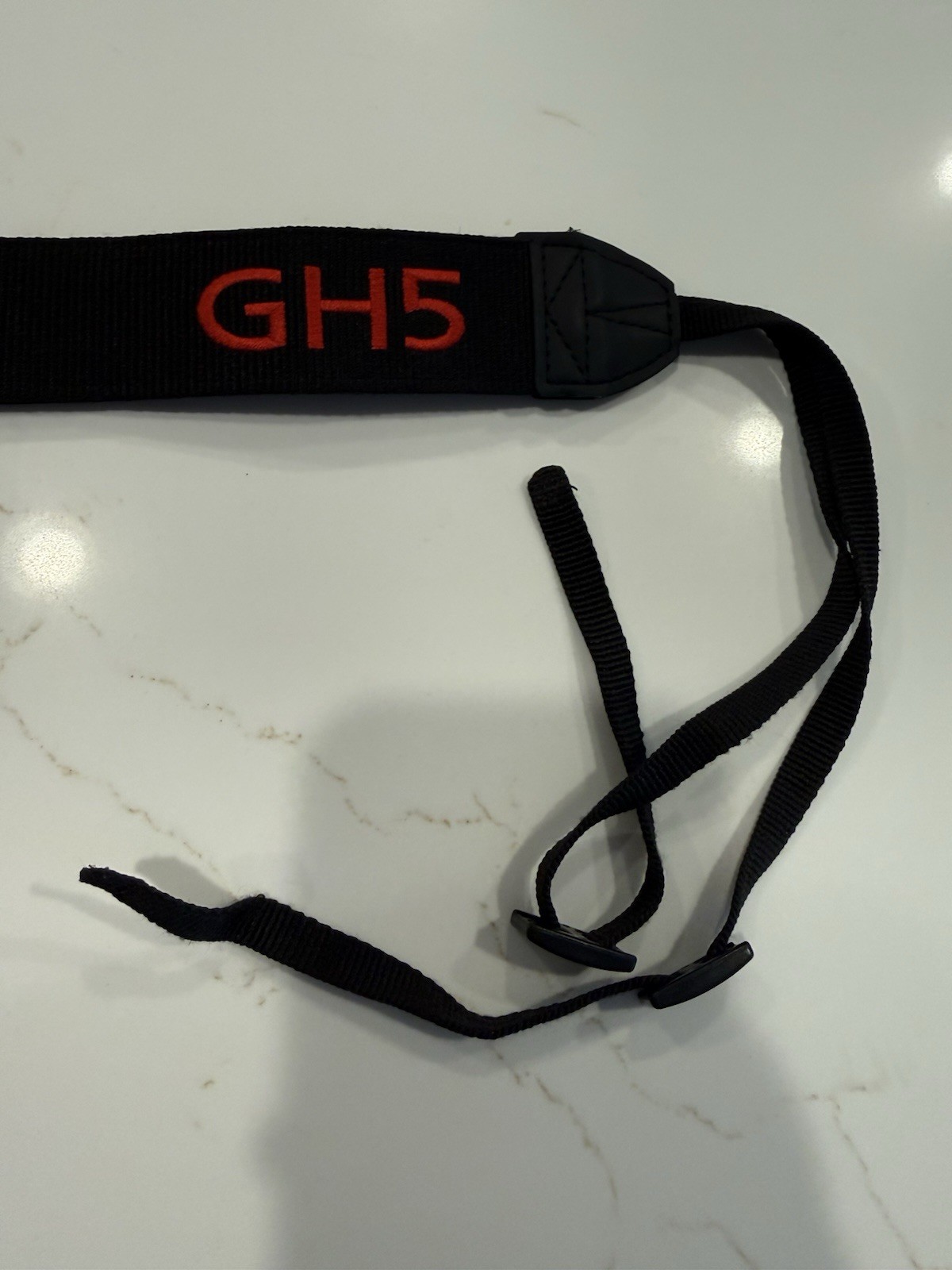 Panasonic LUMIX GH5 LUMIX G Camera Neck/Shoulder Strap Nylon Black/Red/White