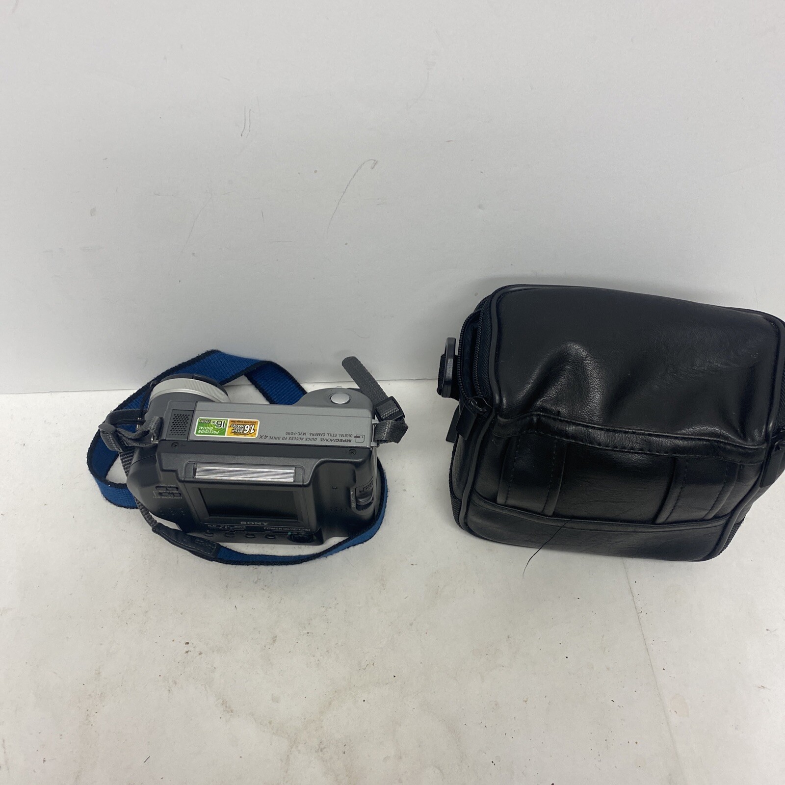 Sony Mavica MVC-FD90 1.6MP Digital Camera With Case