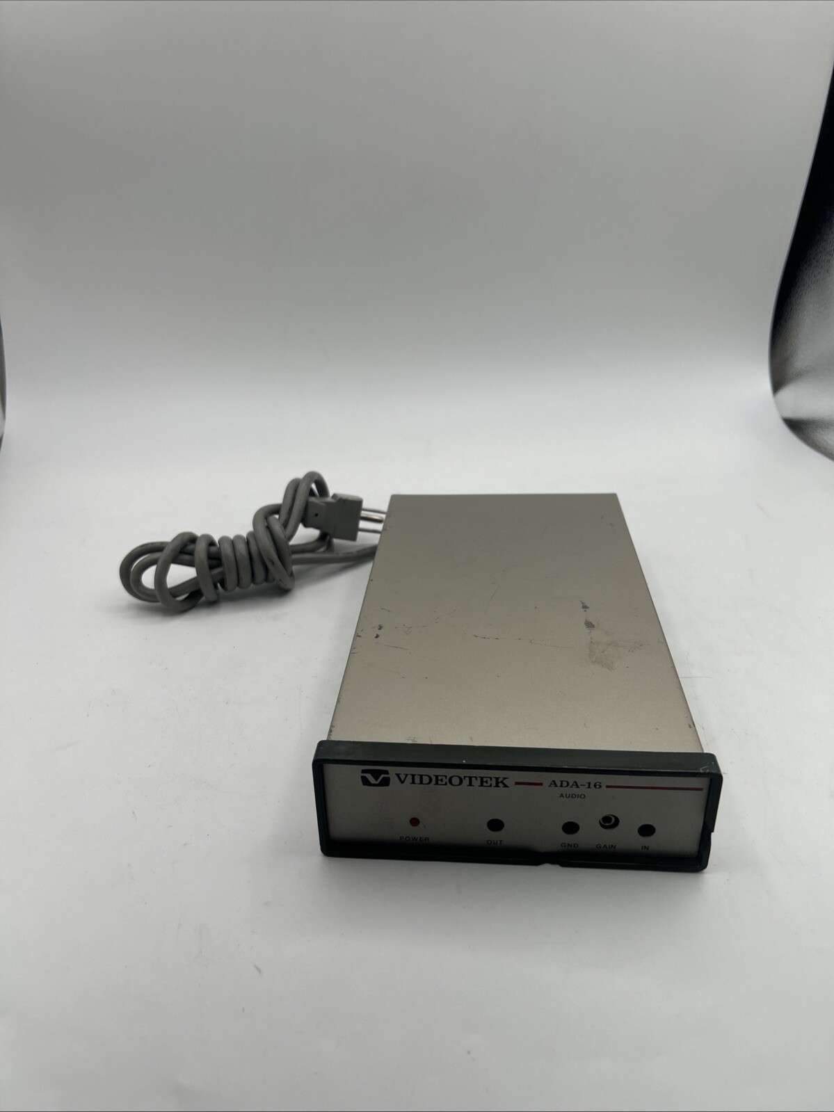 Videotek ADA-16 Distribution Amplifier See Pics 30 Days Warranty