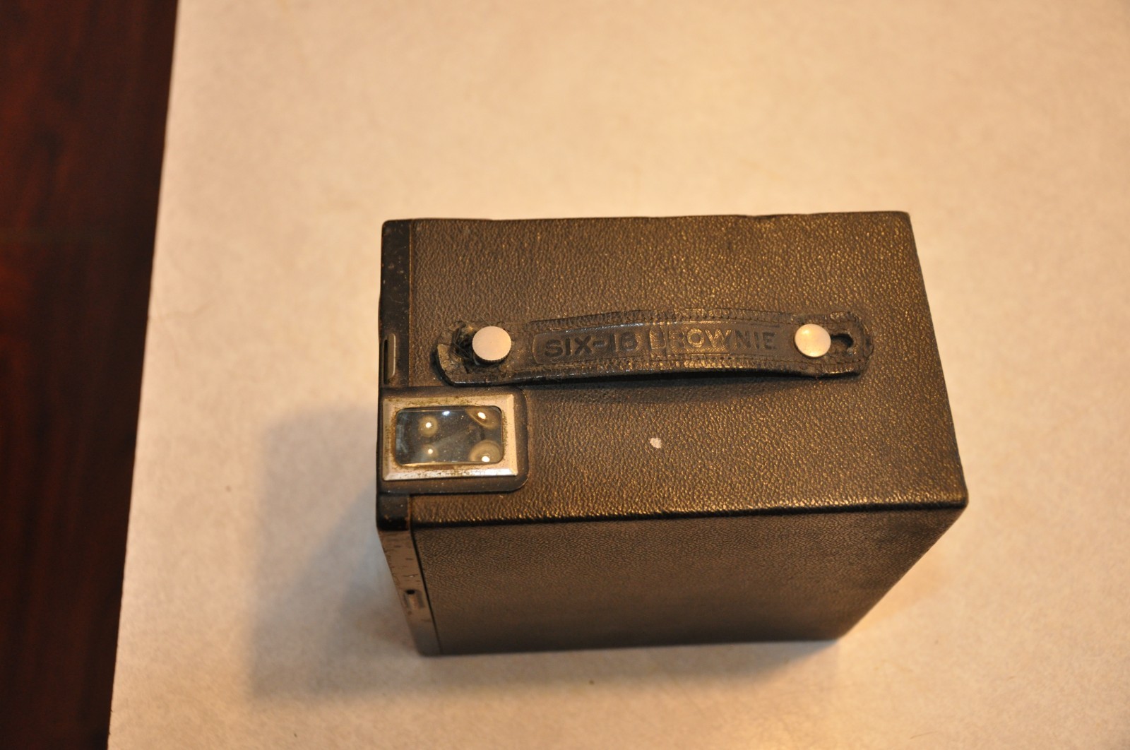 Vintage Kodak Brownie Junior Six-16 Film Camera Art Deco Face Untested