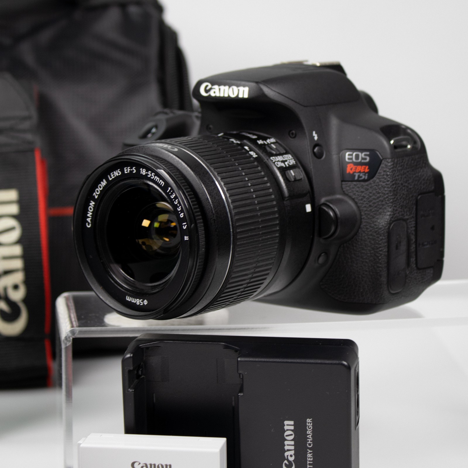 Canon EOS Rebel T5i Digital SLR Camera W/18-55mm Lens Premium Kit-**EXCELLENT!**