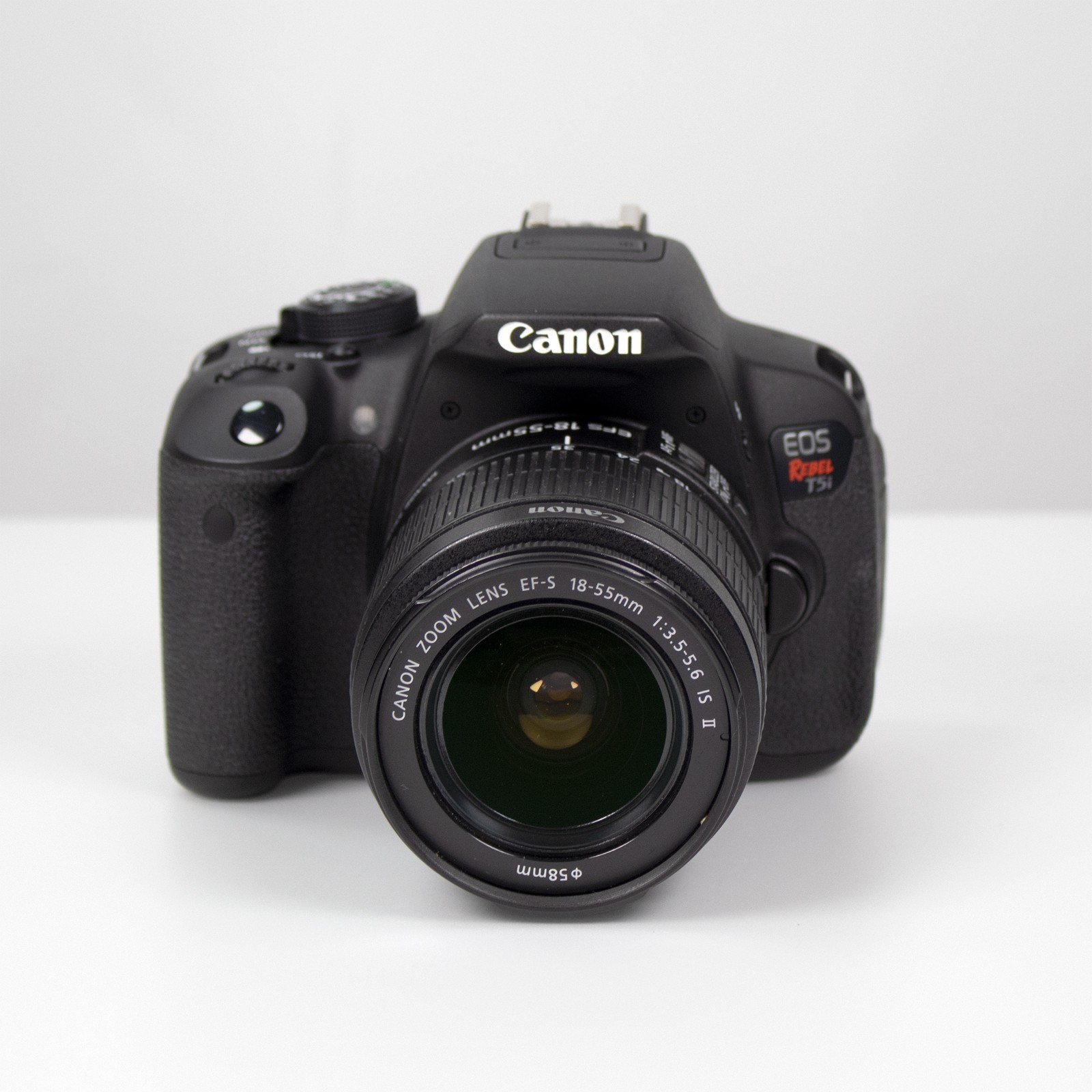 Canon EOS Rebel T5i Digital SLR Camera W/18-55mm Lens Premium Kit-**EXCELLENT!**