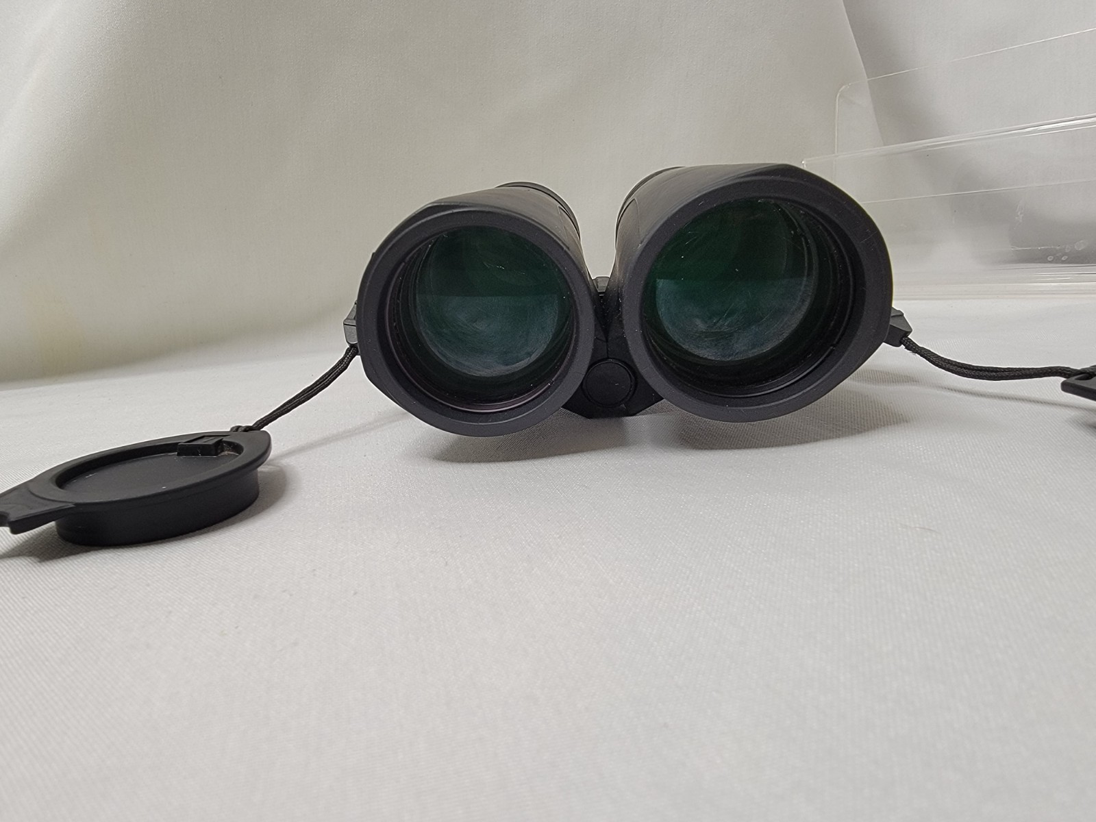 Zeiss Terre ED 10×42 Binoculars Lifetime USA Warranty Ze52420407
