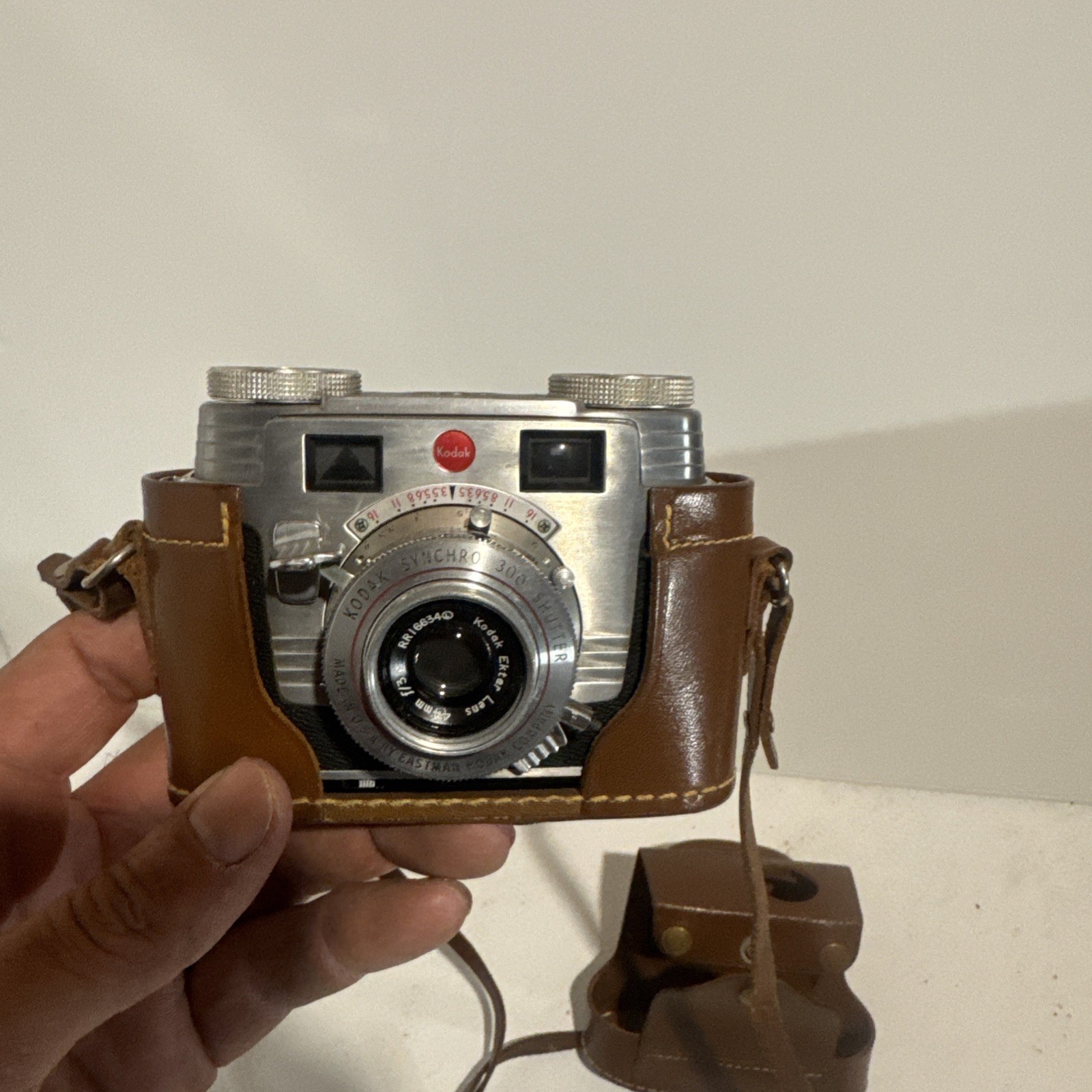 1950’s Kodak Signet 35 Camera W/ Case Synchro 300 Shutter Kodachrome not tested