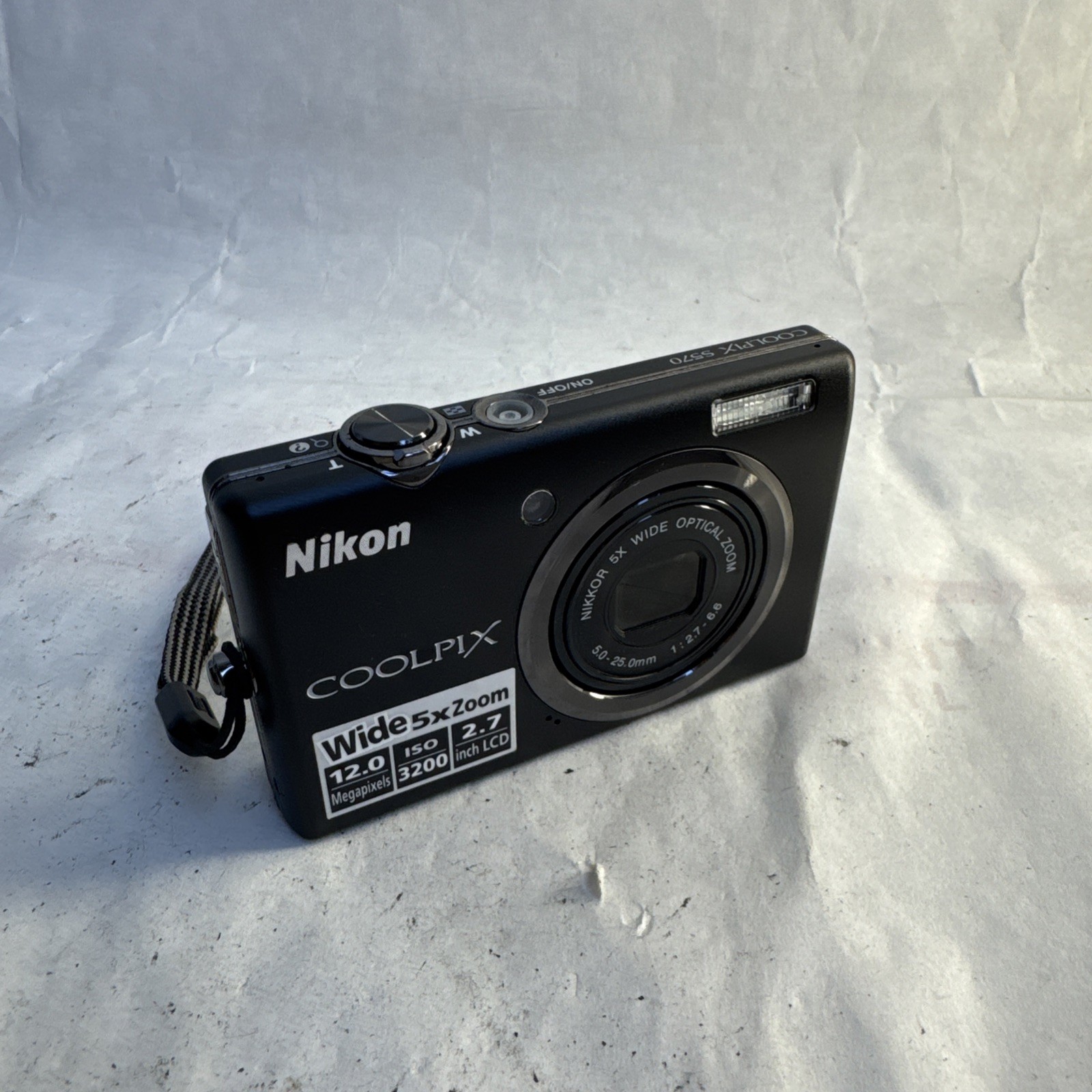 Nikon Coolpix S570 12MP Black Digital Camera w/ Battery – Tested & Working !