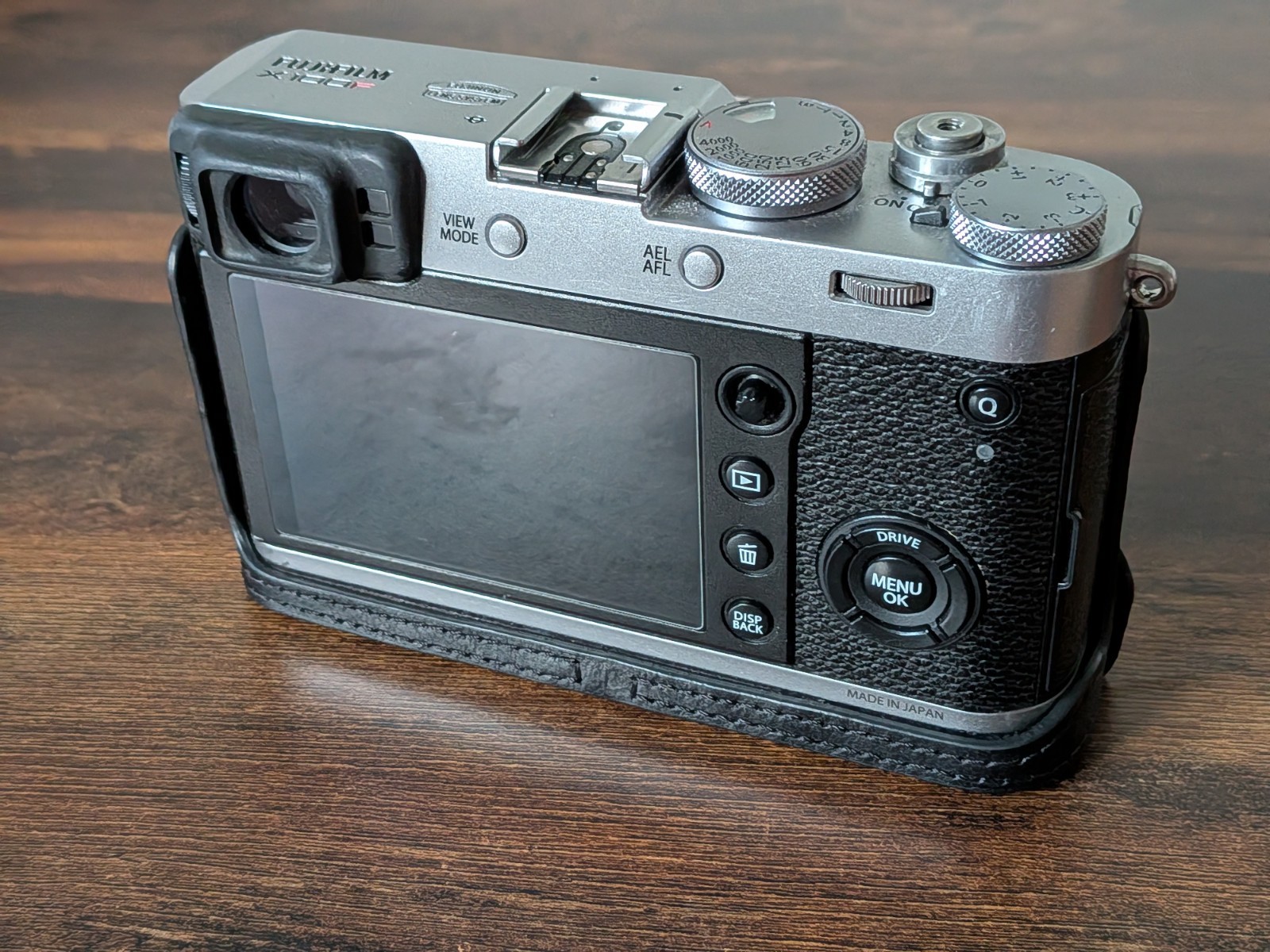 Excellent Fujifilm X100F 19,000 Shots W/Accessories relisted lower price!