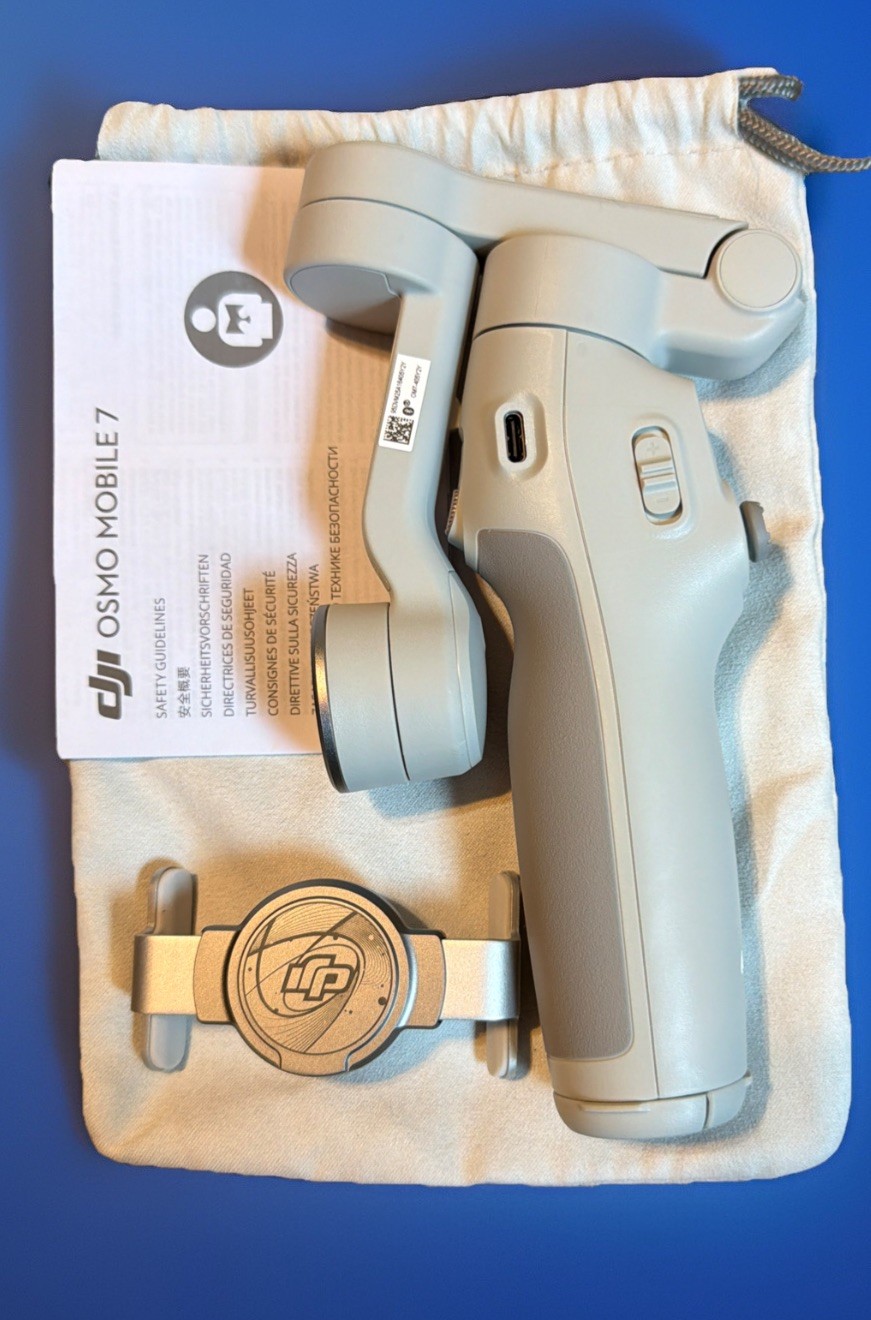 DJI Osmo Mobile 7 3-Axis Smartphone Gimbal Stabilizer Light Gray Open Box