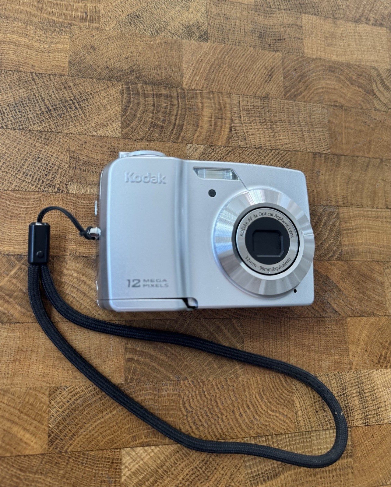 Kodak EasyShare C182 12.4MP Digital Camera – Silver