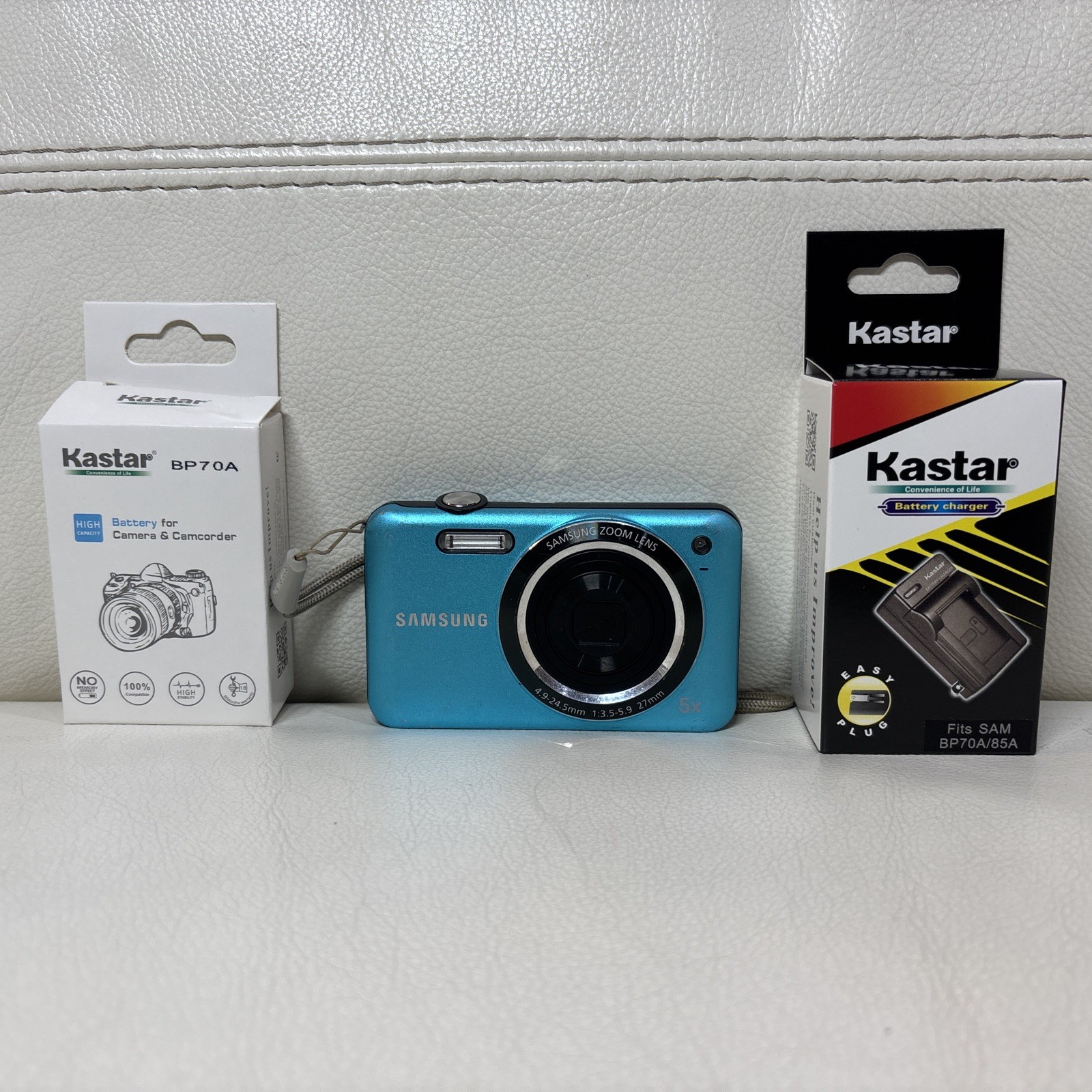 Samsung SL605 Digital Camera 12.2MP 5x Optical Zoom Blue W/NEW BATT/CHARG/CASE