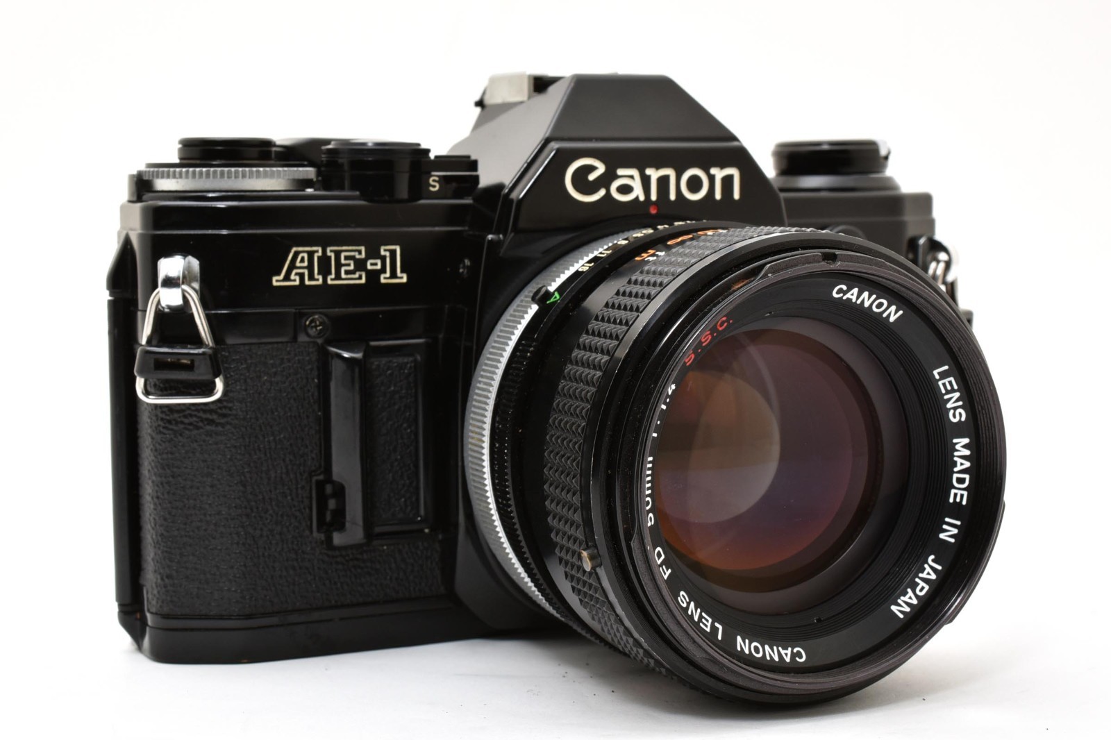 [Near MINT] Canon AE-1 Black 35mm Film Camera FD 50mm F/1.4 SSC Lens JAPAN #743