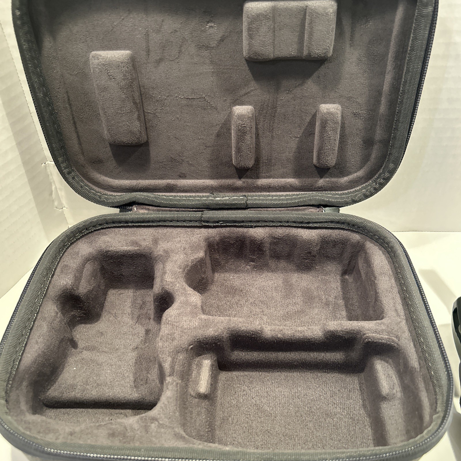 DJI Mini 2 Drone Remote Control 1 Battery , Carrying Case Accessories