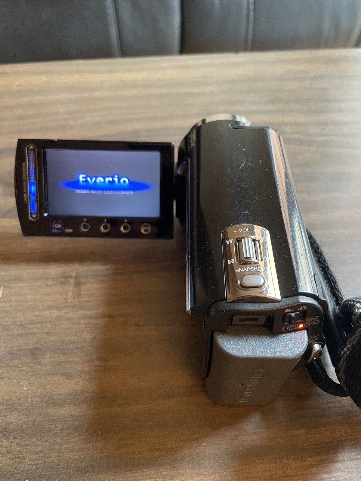 JVC Everio GZ-MG360 (60 GB) Hard Drive Camcorder