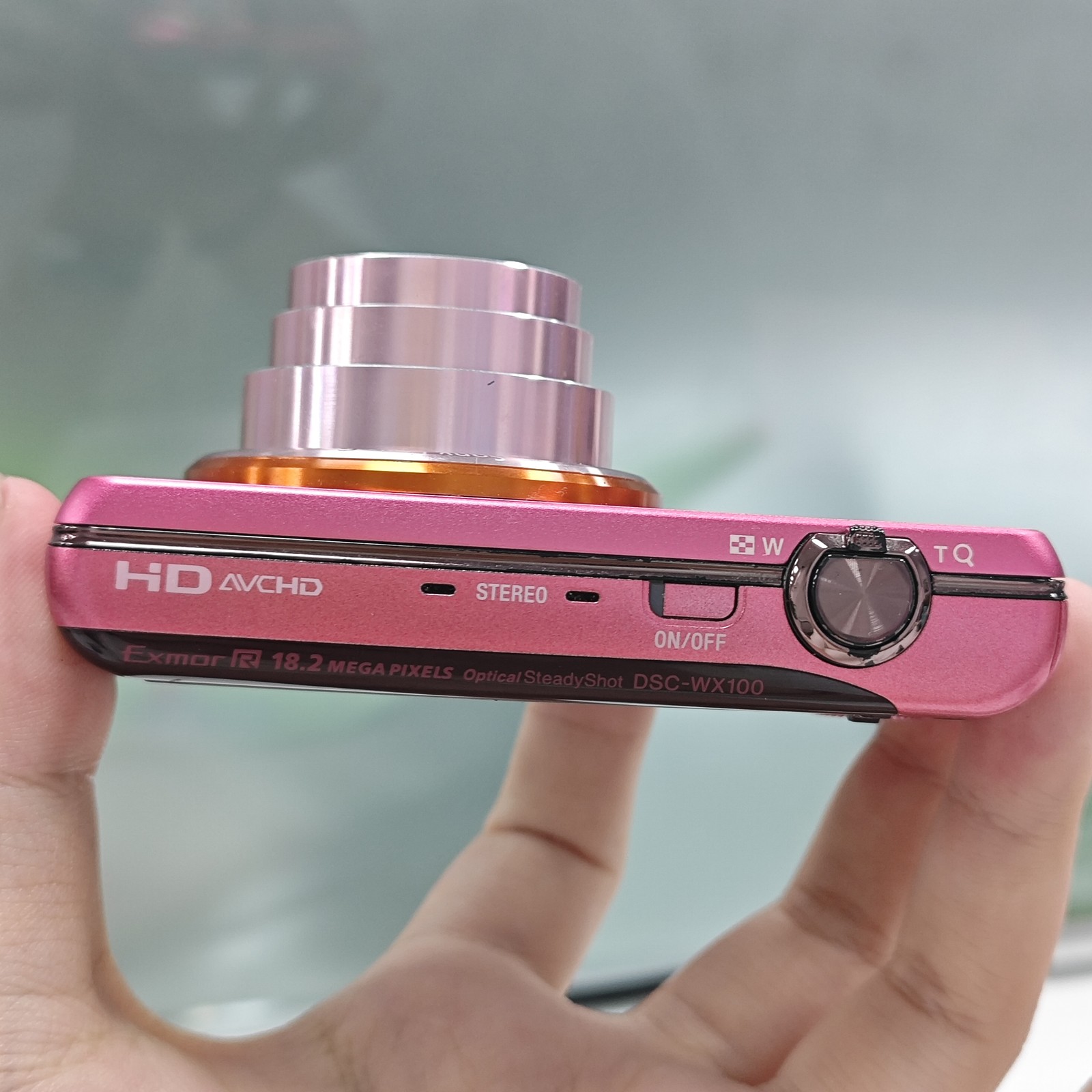 SONY Cyber-shot DSC-WX100 Compact Digital Camera 18.2 Megapixel 10x Optical zoom