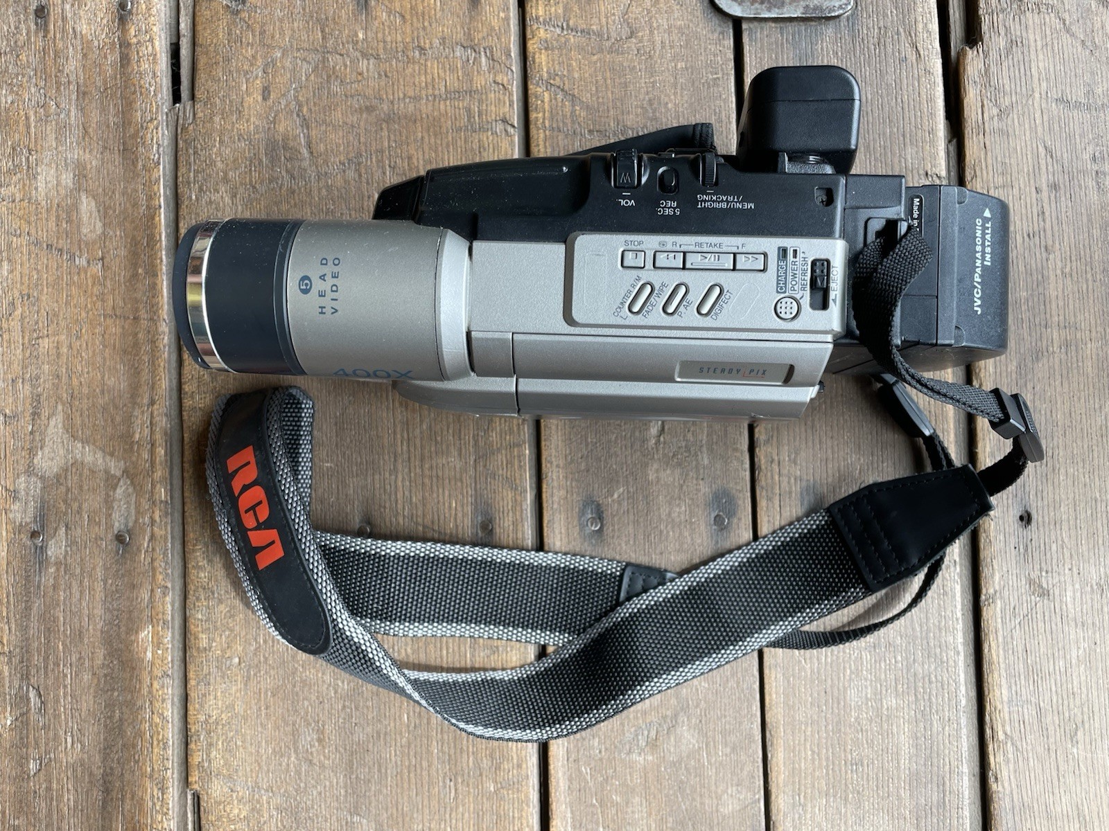 RCA Auto Shot Model# CC6364 400X Digital Zoom Camcorder Video Camera – Tested