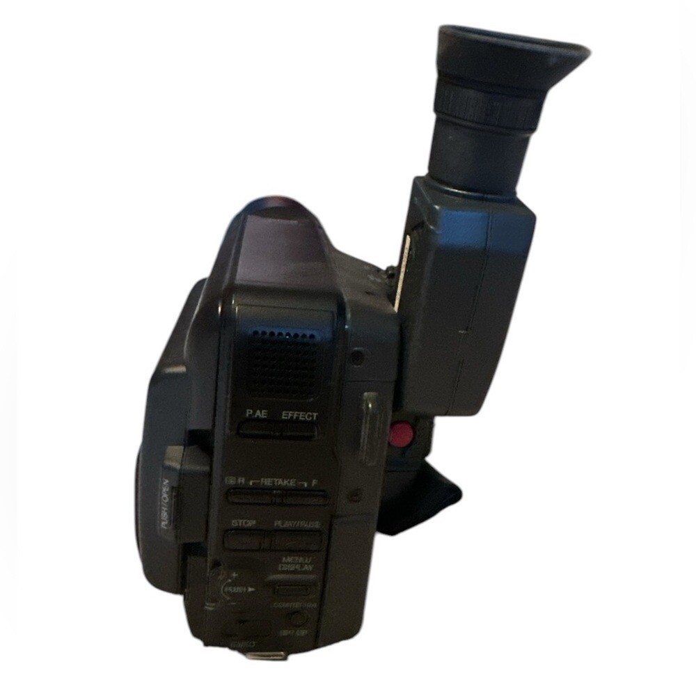 JVC Compact VHS Camcorder Model : GR-AXM225U 300x Zoom