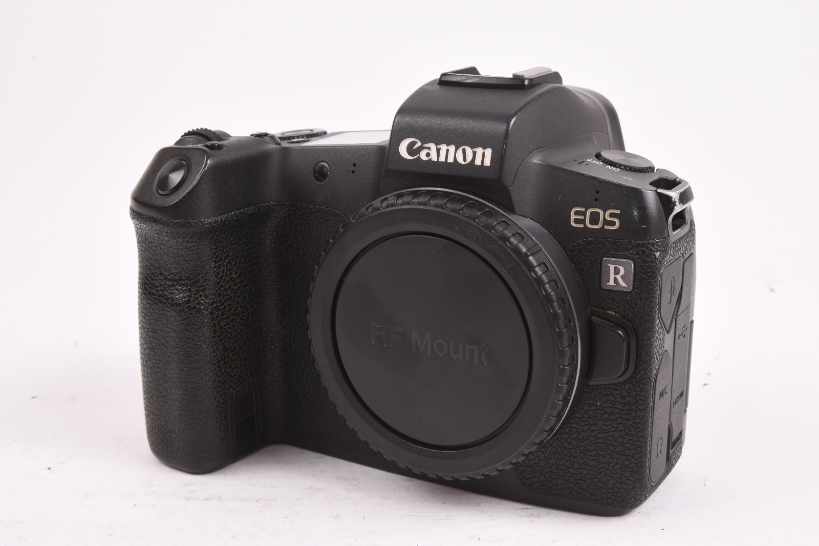 Canon EOS R 30.3MP Mirrorless Camera Body Shutter Count 123,000 READ #T-01687