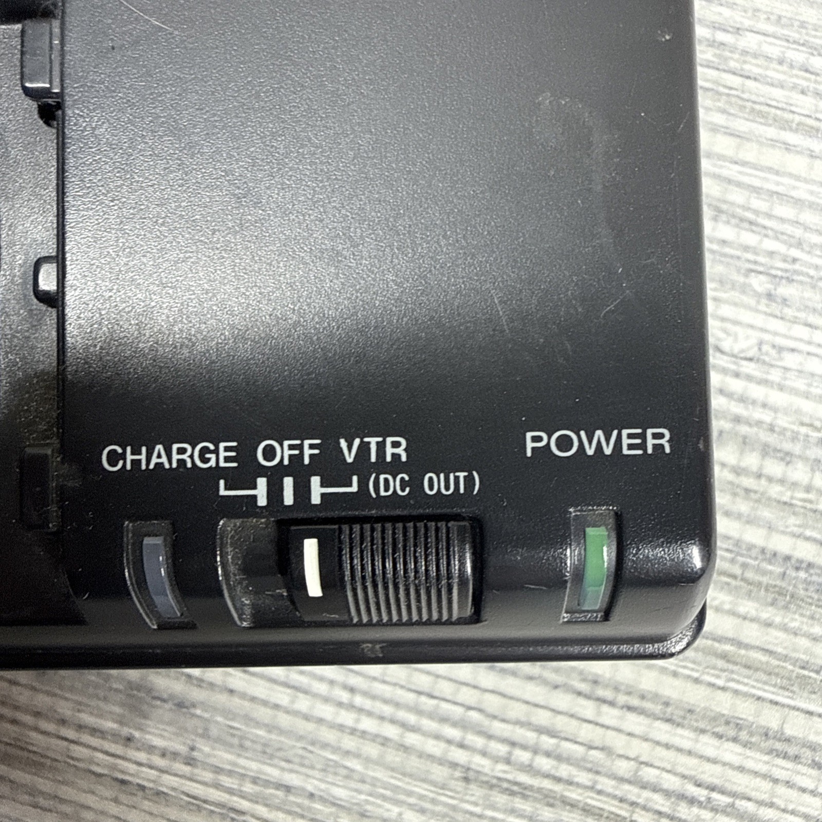 Sony AC-V60A OEM Charger Handycam Camcorder Tested/Working