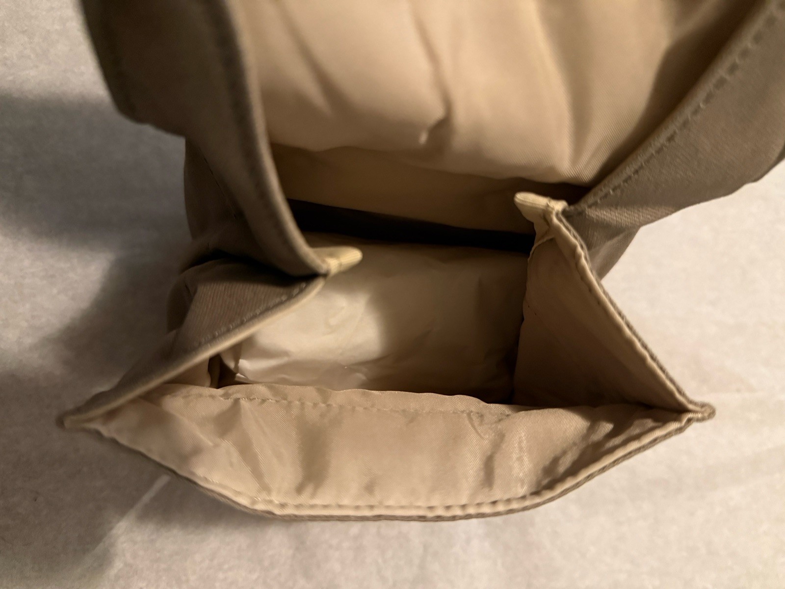 Artisan & Artist ACAM-75 Camera Pouch Gray NEW