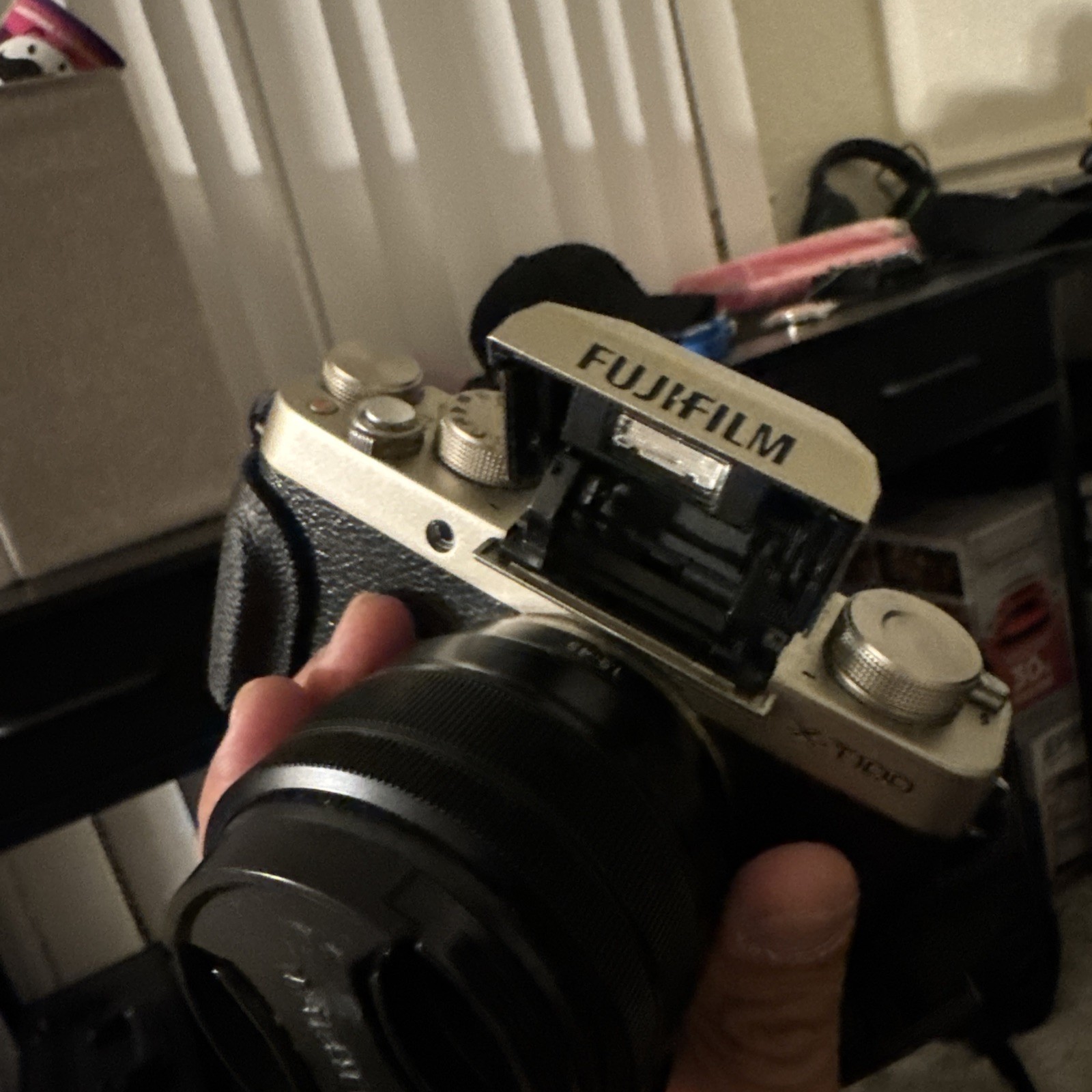 Fujifilm X-T100 24.2MP Digital Camera – Dark Silver