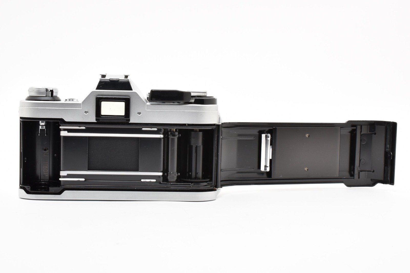Read [Excellent+] Canon AE-1 35mm SLR Film Camera w/ 50mm f/2 Lens #78098