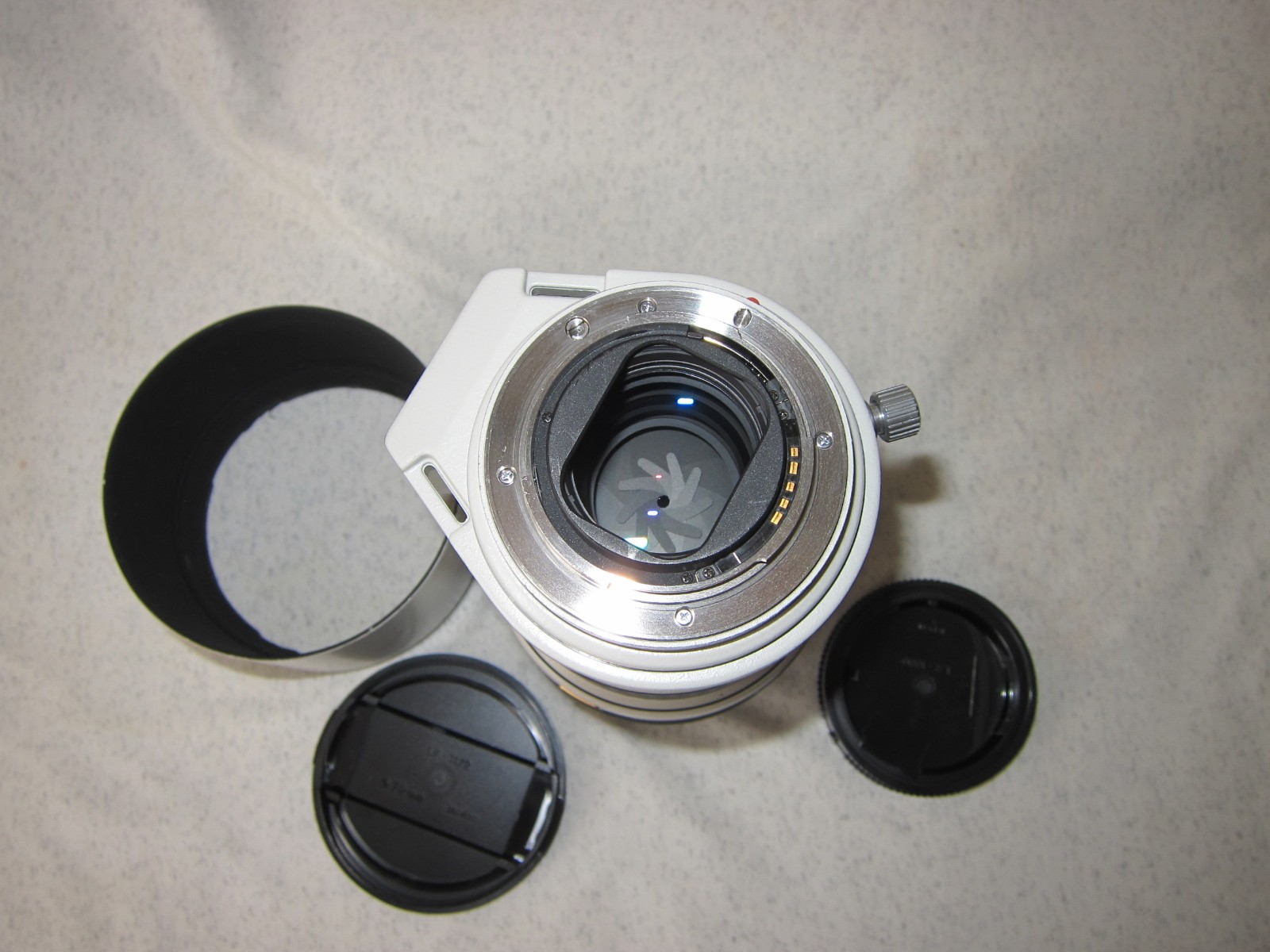 Minolta High Speed AF APO Tele Zoom 80-200mm 1:2.8 Sony/Minolta A-Mount Japan.