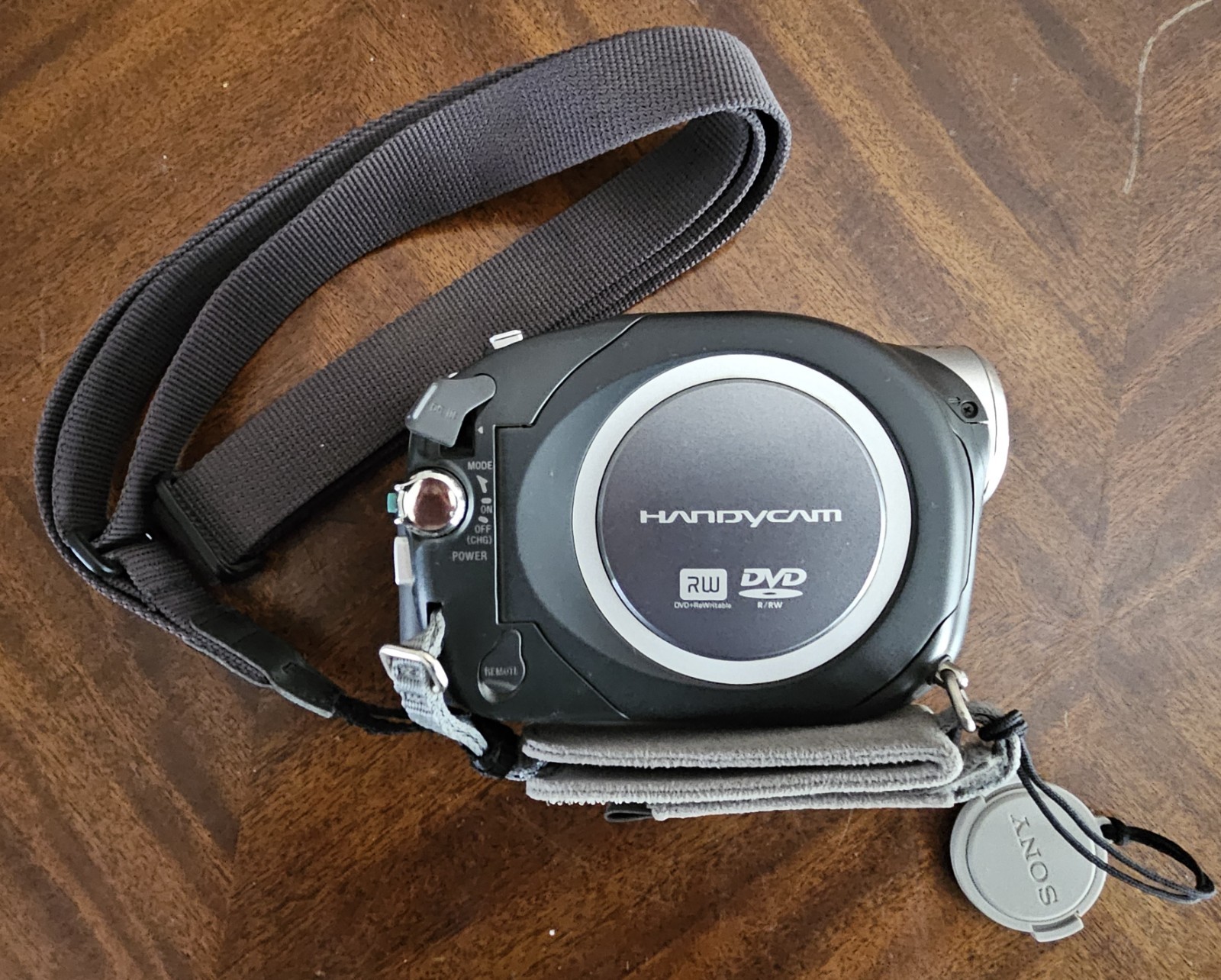 Sony Handycam DCR-DVD92 DVD video camera camcorder with new mini cd Bad Battery