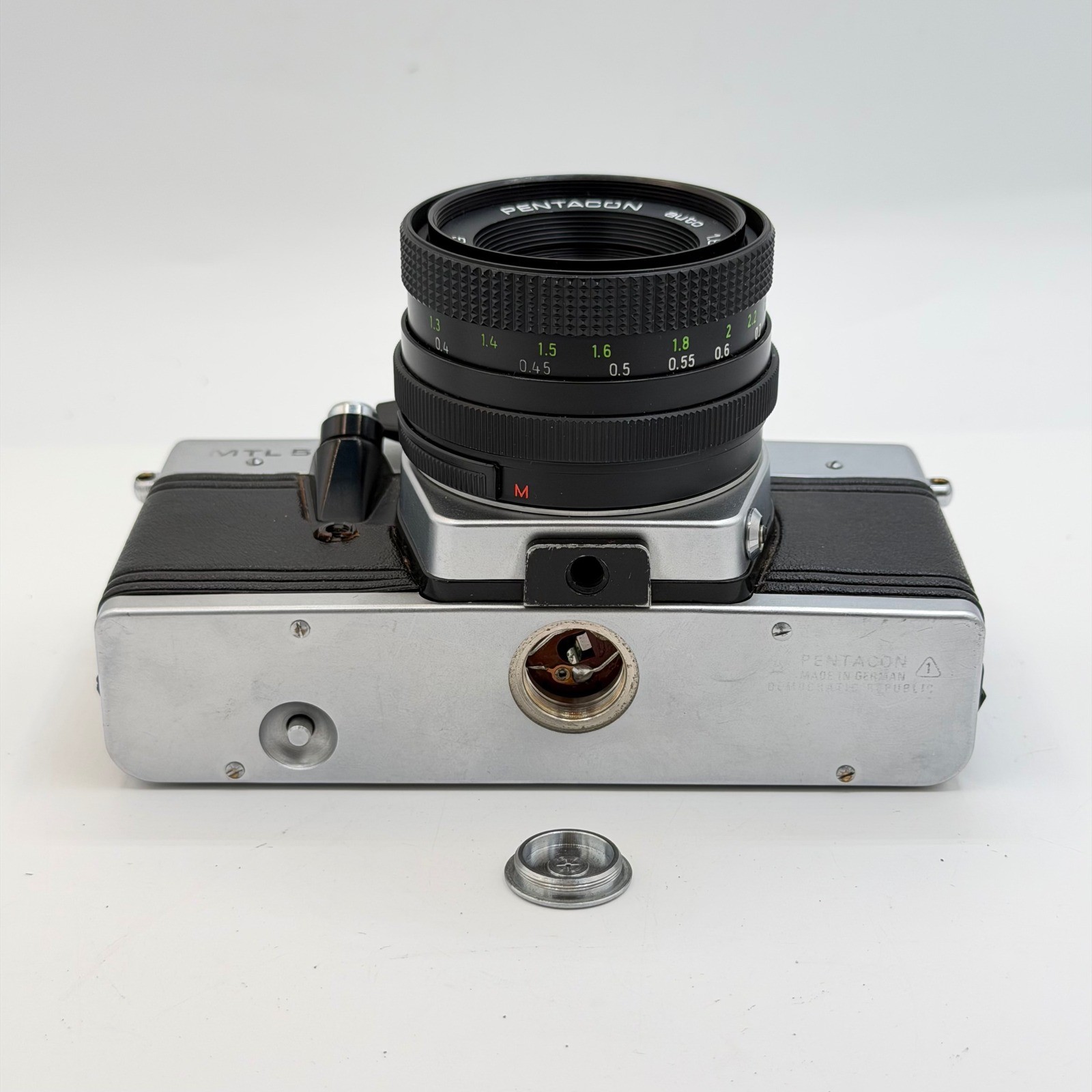 Praktica MTL5 35mm SLR Film Camera with Pentacon Auto 1.8/50 Lens and Filter