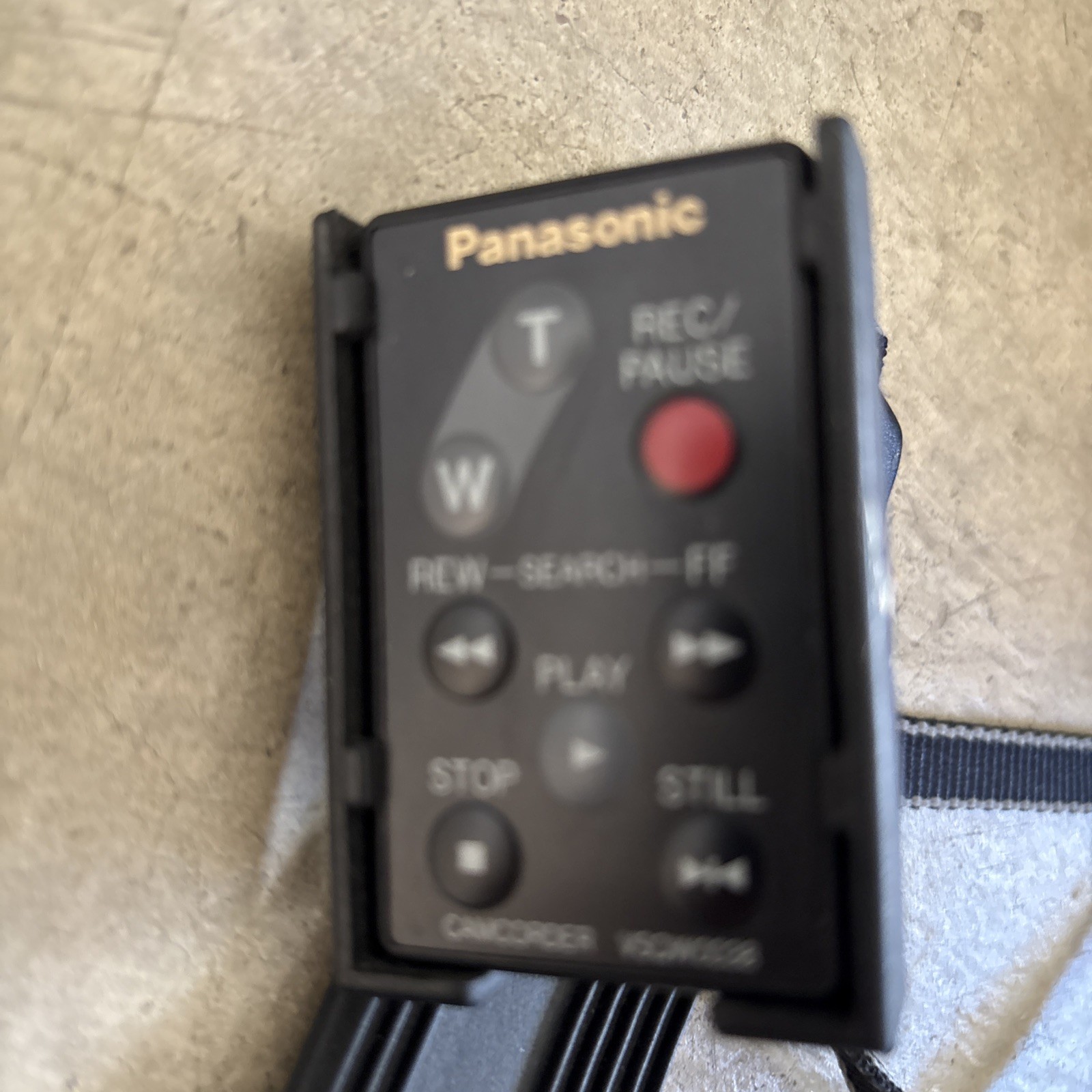 Panasonic PV-L759 PalmSight VHS-C Camcorder 26x Optical 300x Digital Zoom