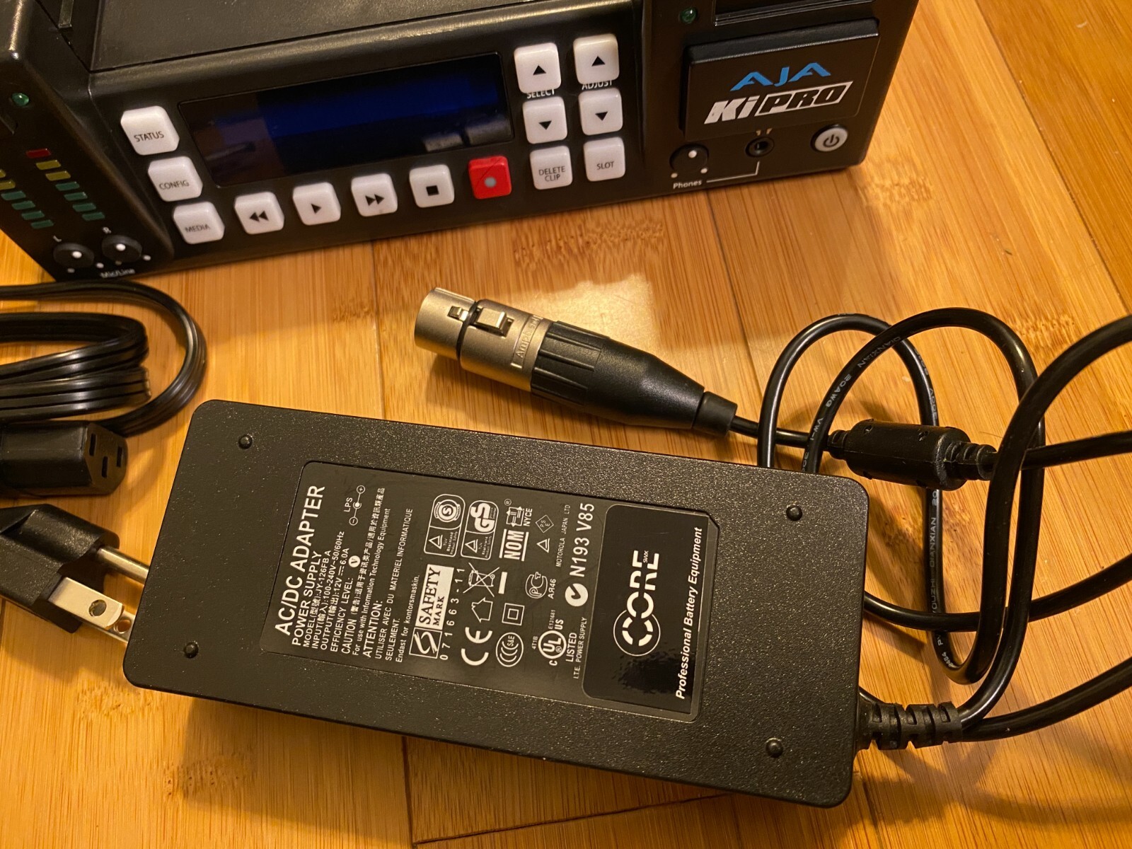 AJA Ki Pro Field HDMI SDI Video Recorder HD ProRes 4:2:2 (No Kistor Media Drive)