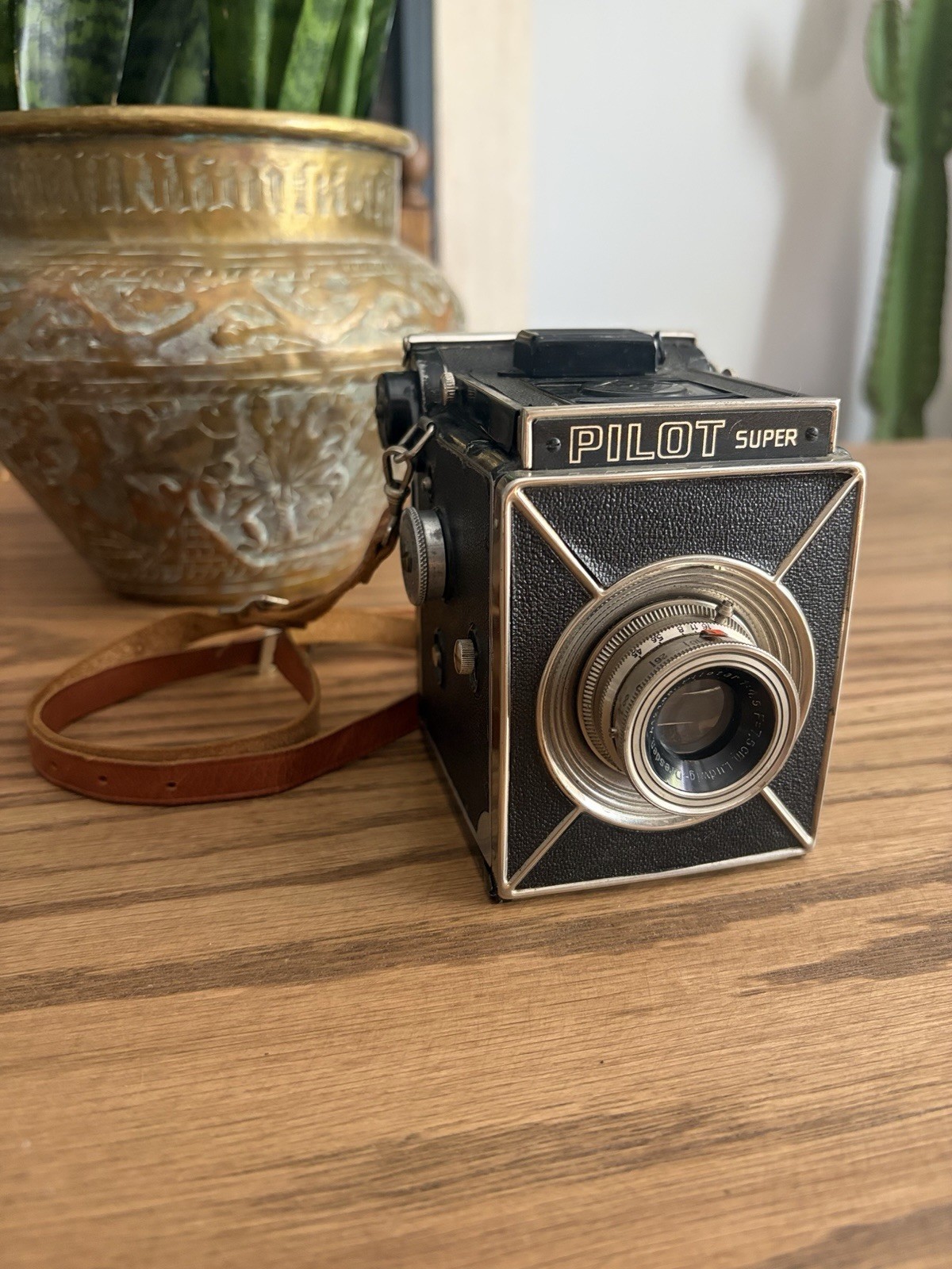 KW Pilot Super Medium Format 6×6 120 Film SLR Camera w/ Enna Ennatar F3.5 75mm