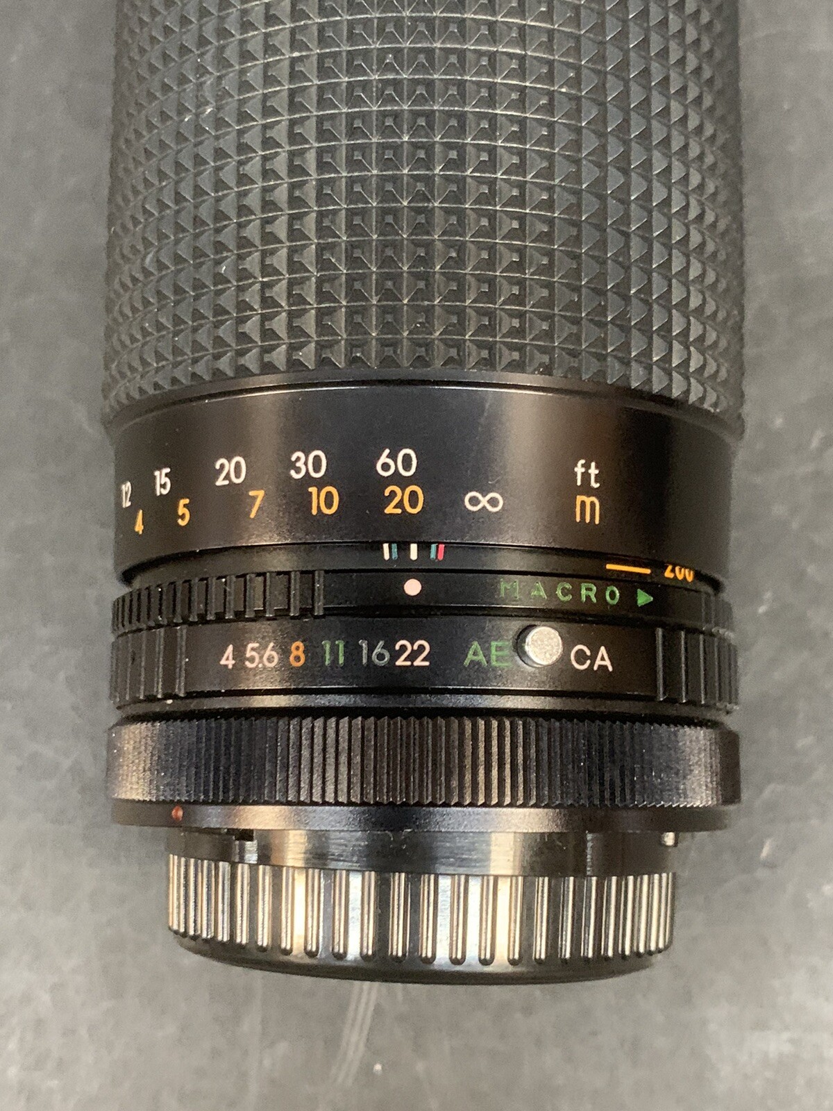 SEARS Multicoated Auto Zoom f/1:4.0 F=80-200mm 55ø Camera Lens