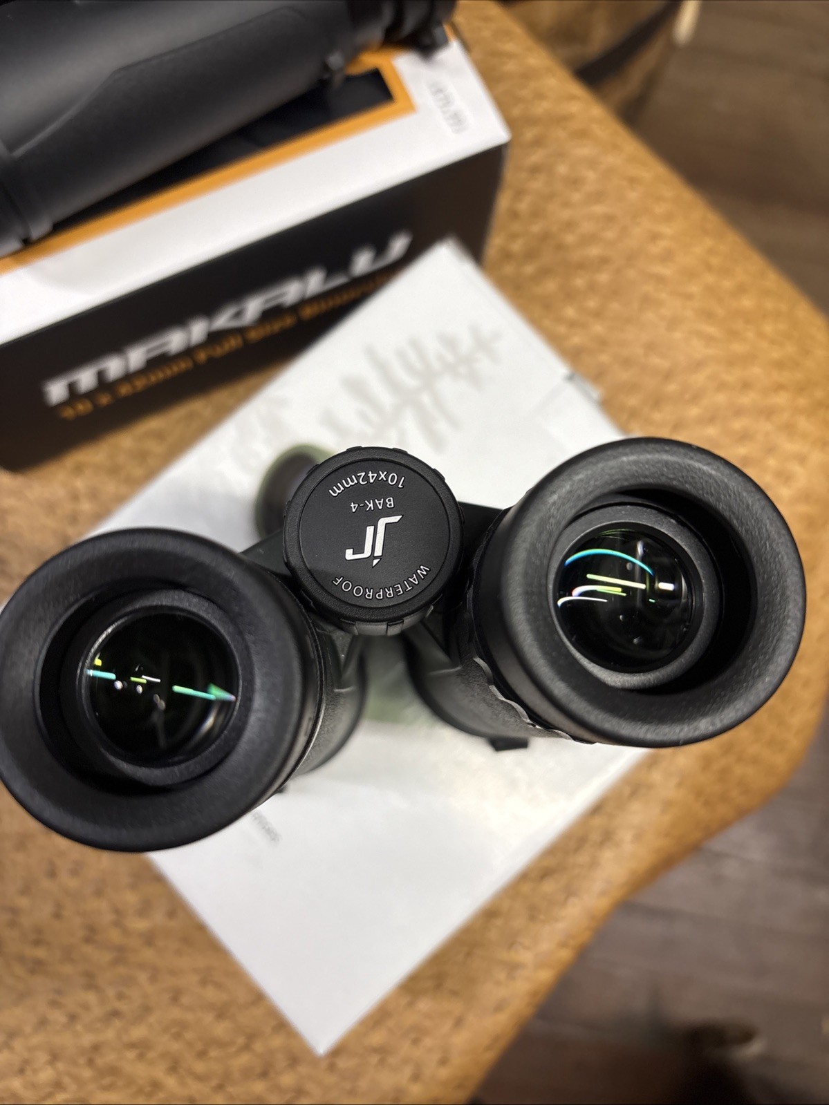 Carson JR Series 10x42mm Roof Prism Binocular, Matte, Green, jr-042