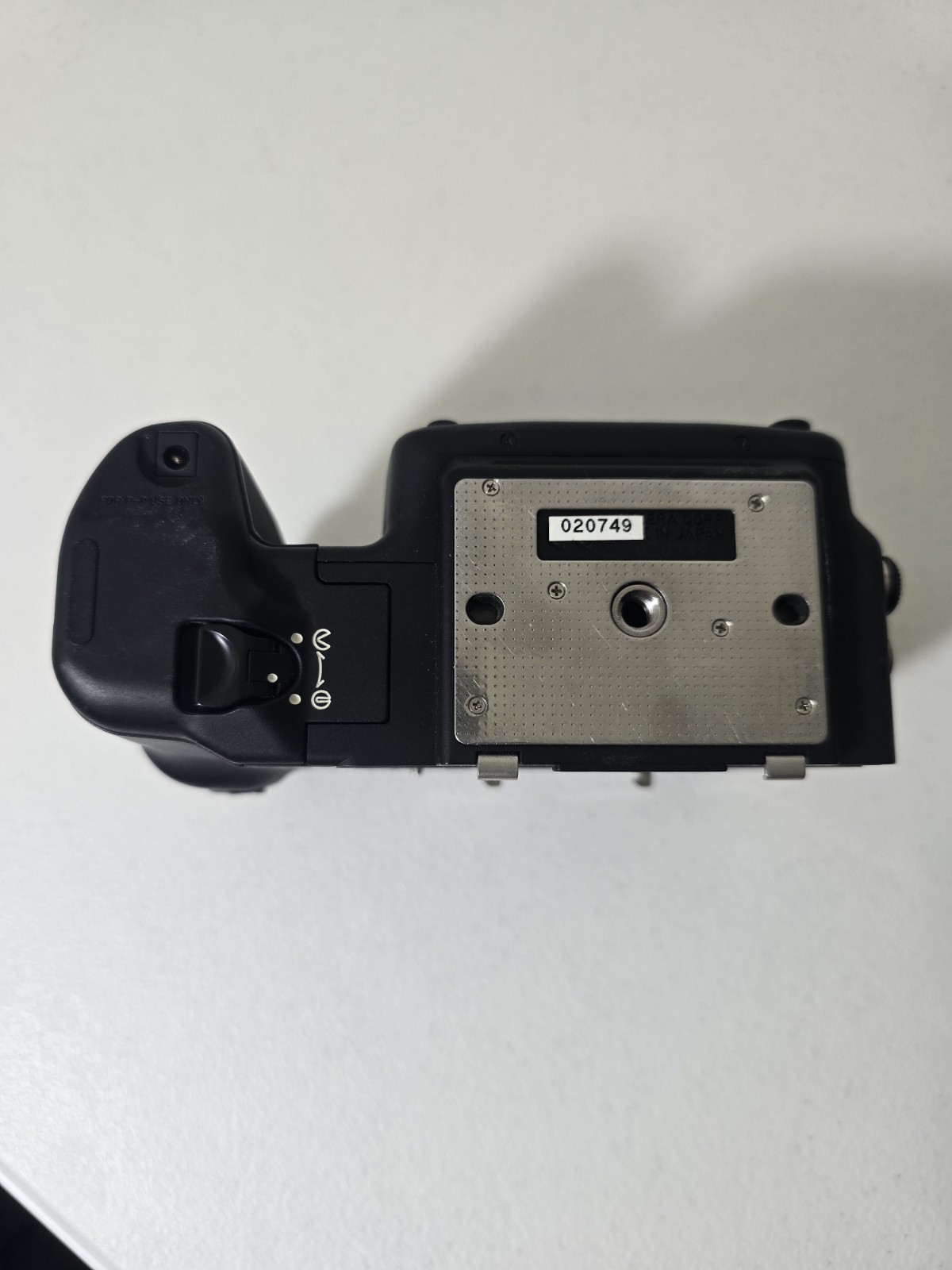 Contax 645 AF Medium Format SLR Auto Focus Film Camera Body *FOR PARTS #403