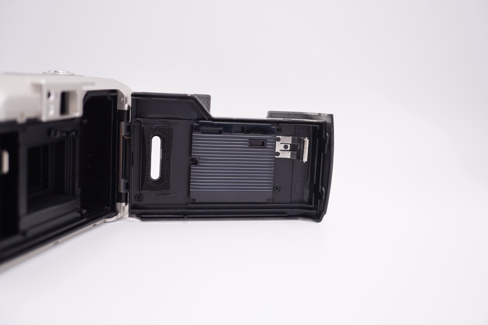 [Tested] Olympus Trip AF 50 35mm Point & Shoot Film Camera+Film